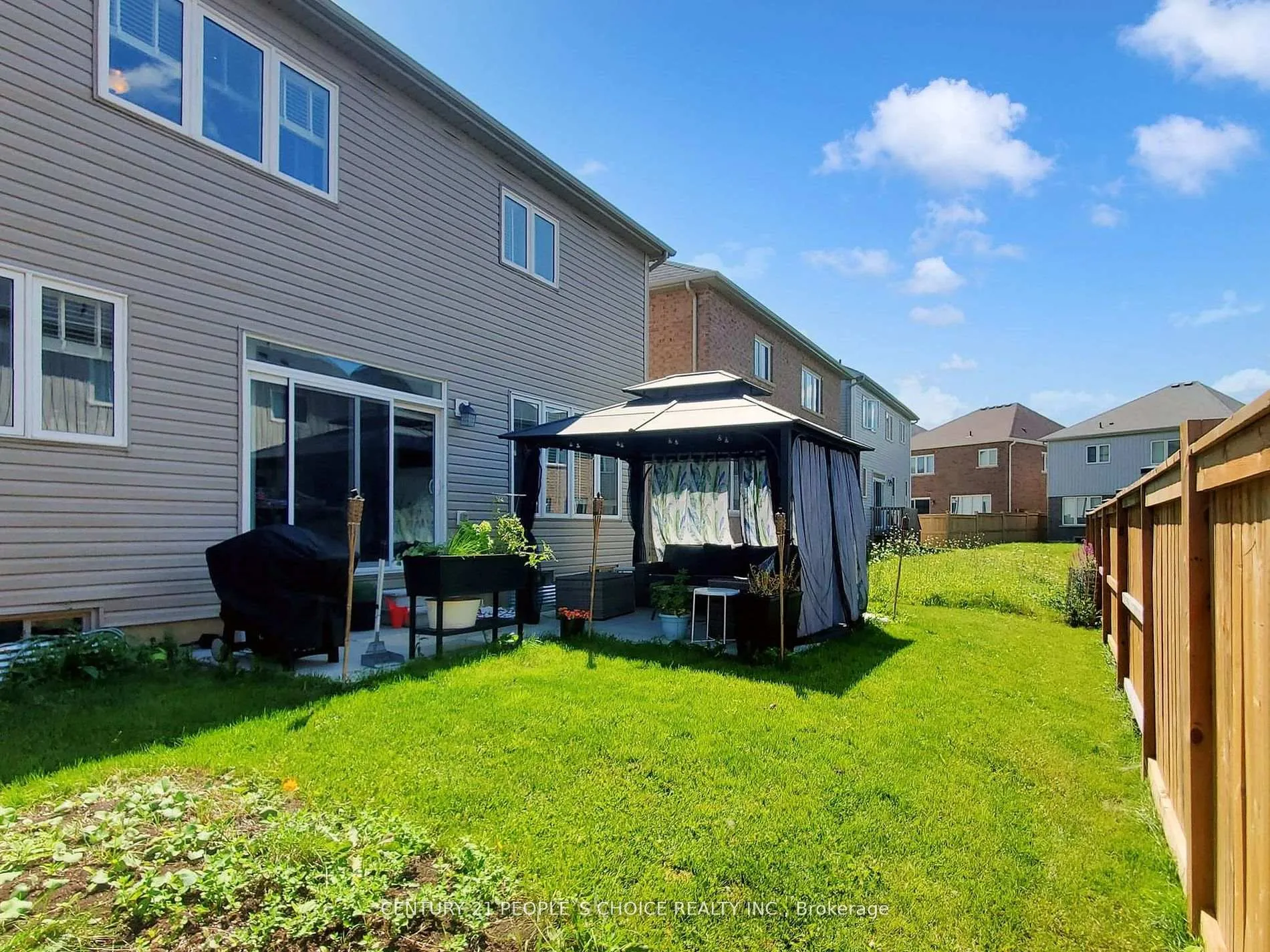 Photo 39 of 33 Evergreen Lane, Haldimand — HOMEH