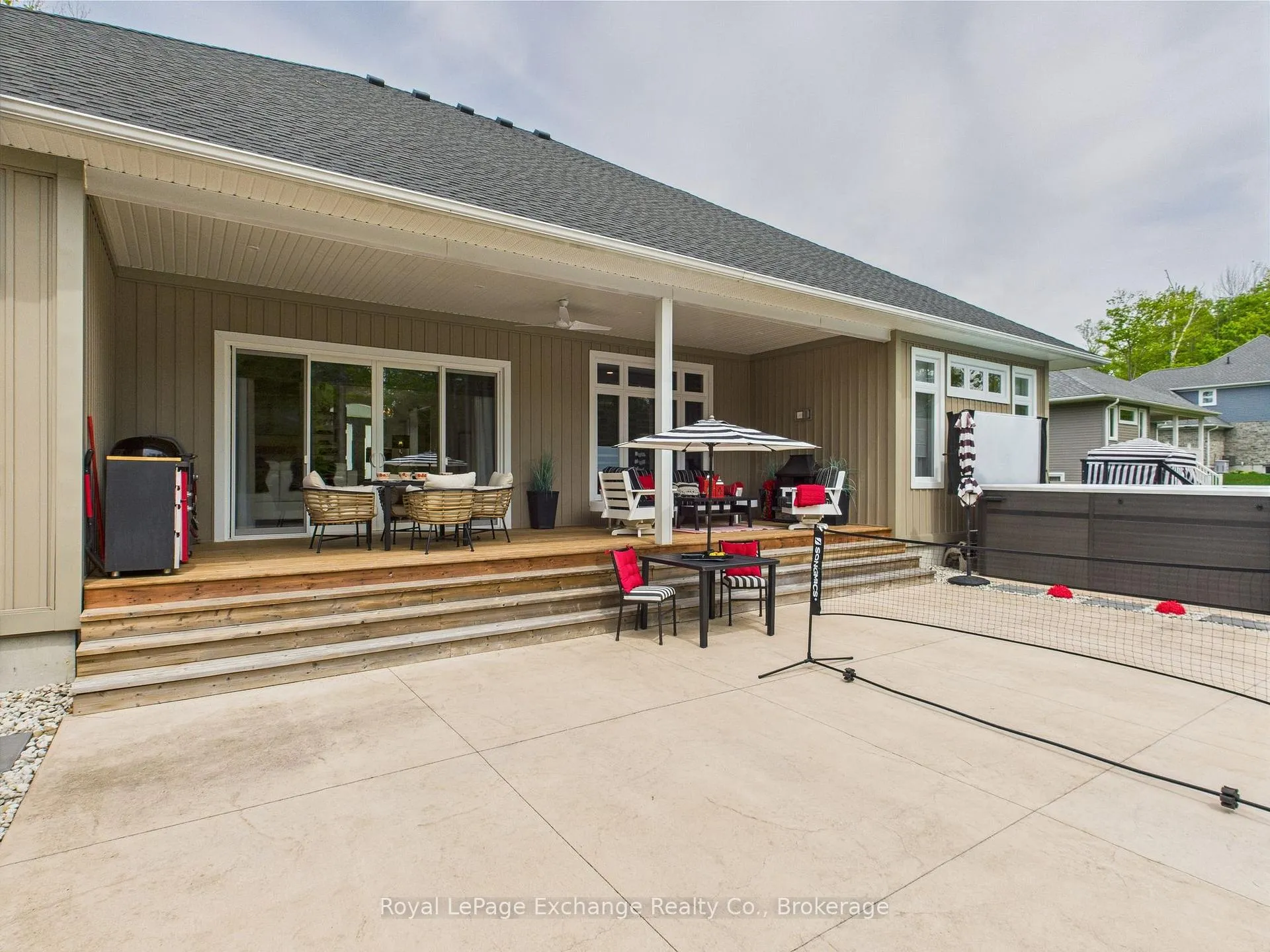 Photo 38 of 12 Sunset Place, Huron-Kinloss — HOMEH