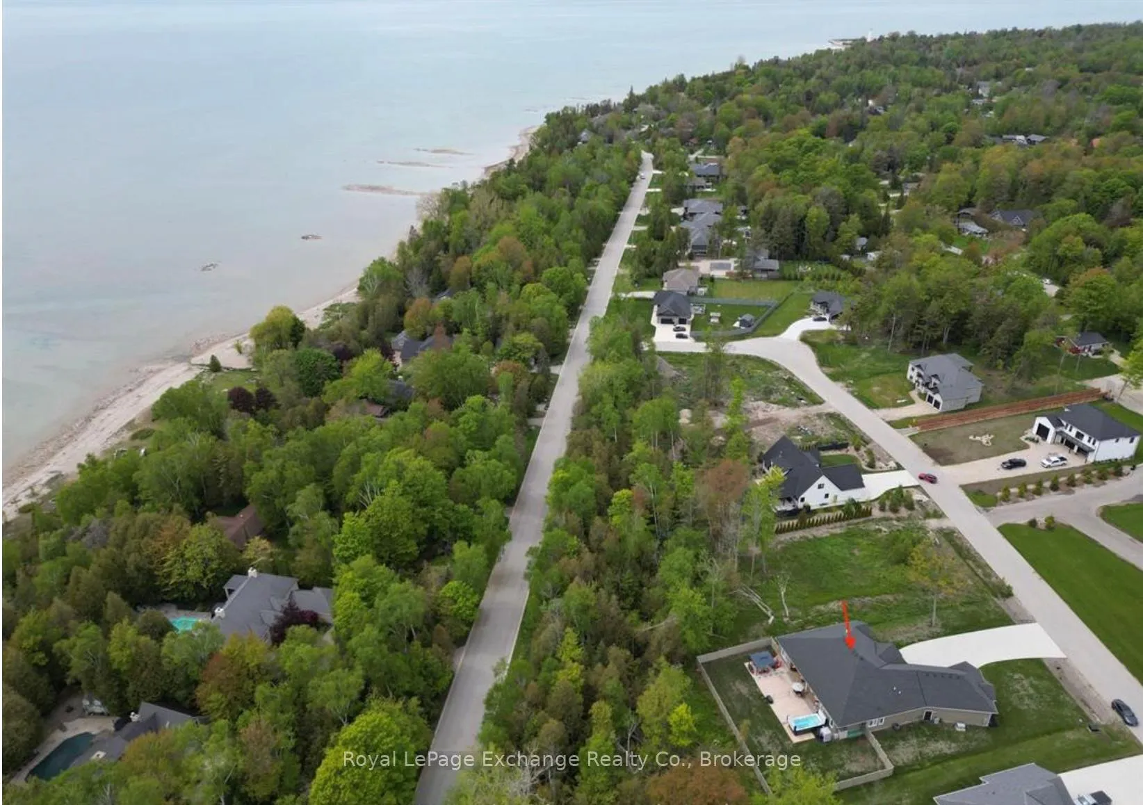 Photo 42 of 12 Sunset Place, Huron-Kinloss — HOMEH