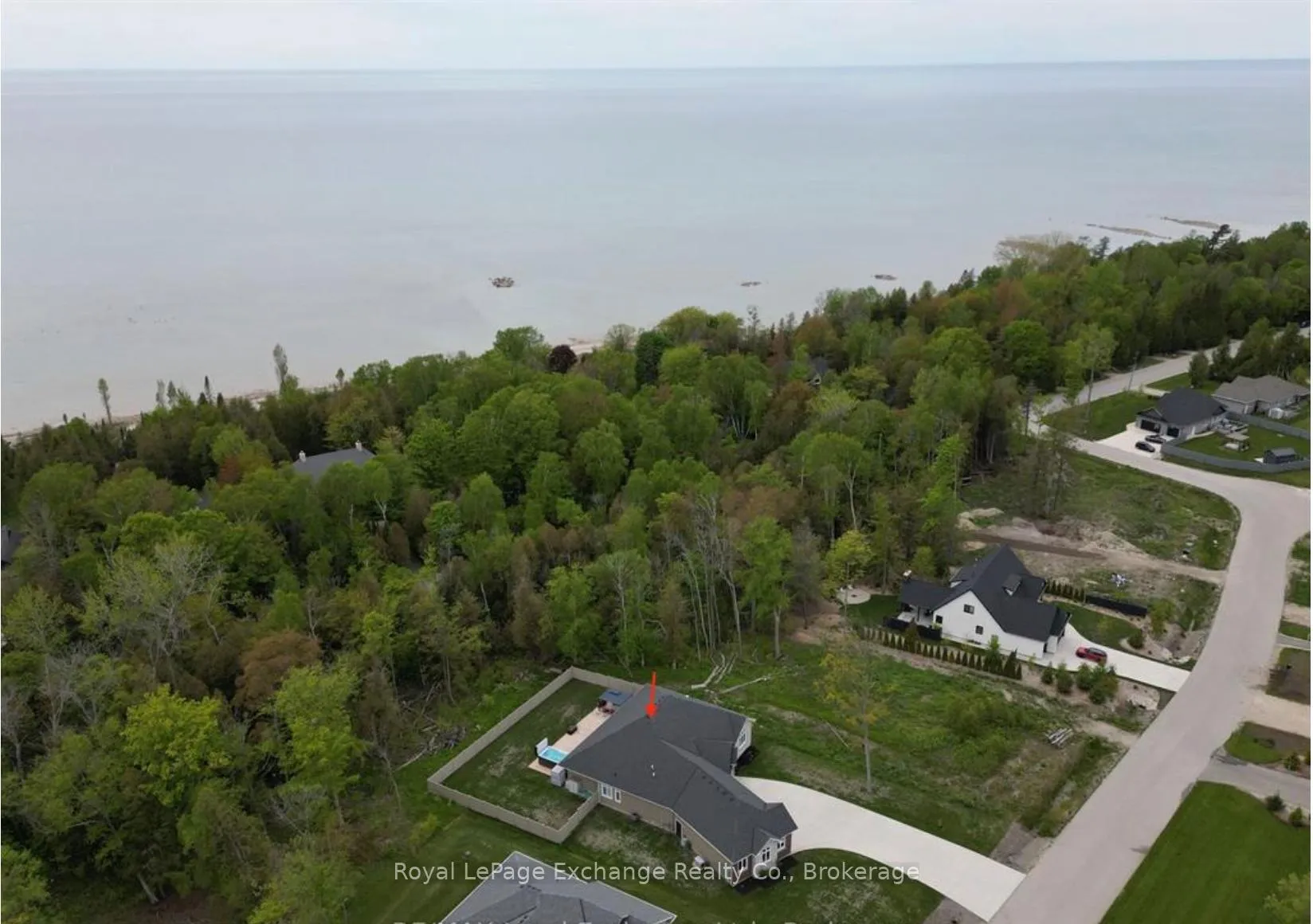 Photo 43 of 12 Sunset Place, Huron-Kinloss — HOMEH