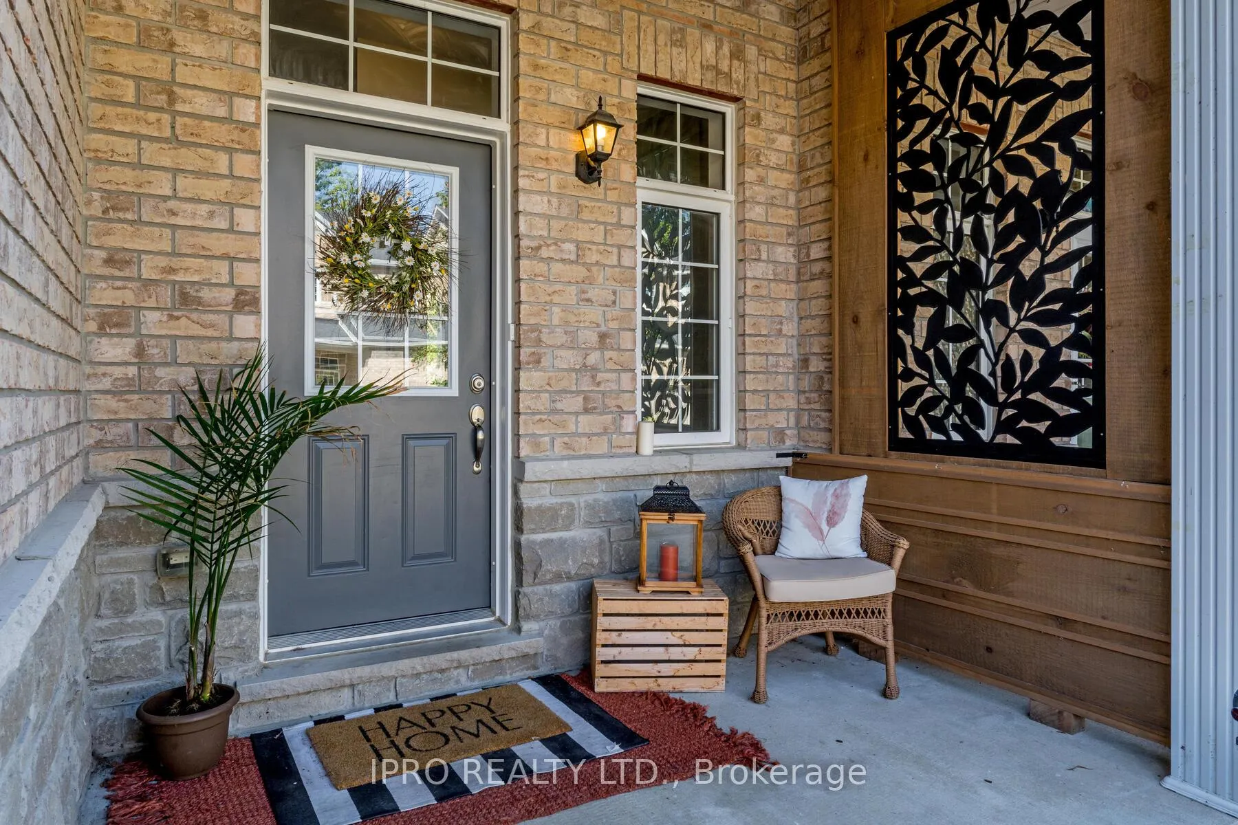 Photo 5 of 7 Blasi Court, Wasaga Beach — HOMEH