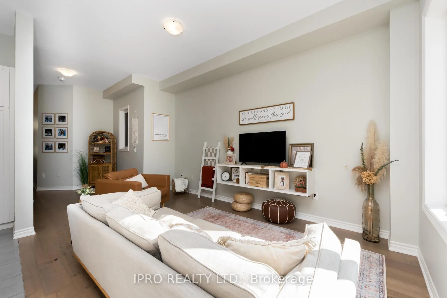 Photo 12 of 7 Blasi Court, Wasaga Beach — HOMEH