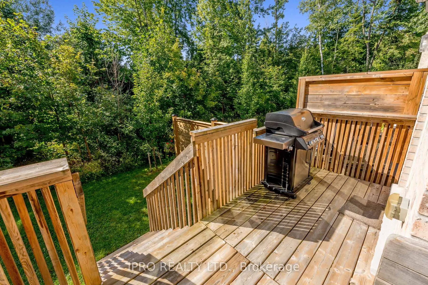 Photo 32 of 7 Blasi Court, Wasaga Beach — HOMEH