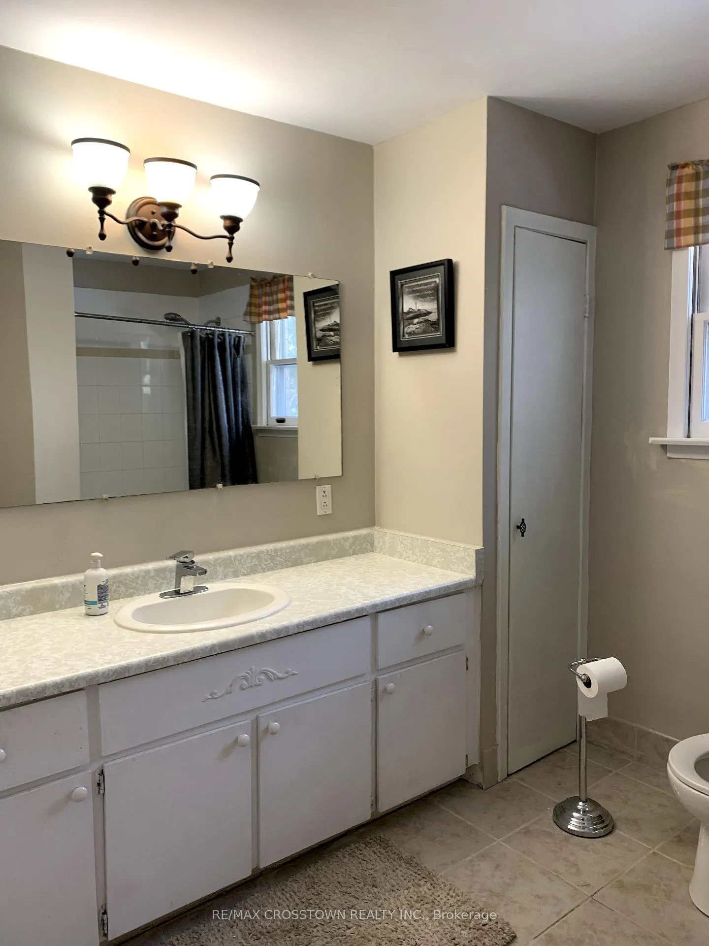 Photo 9 of 259 Superior Street, Clearview, Stayner — HOMEH