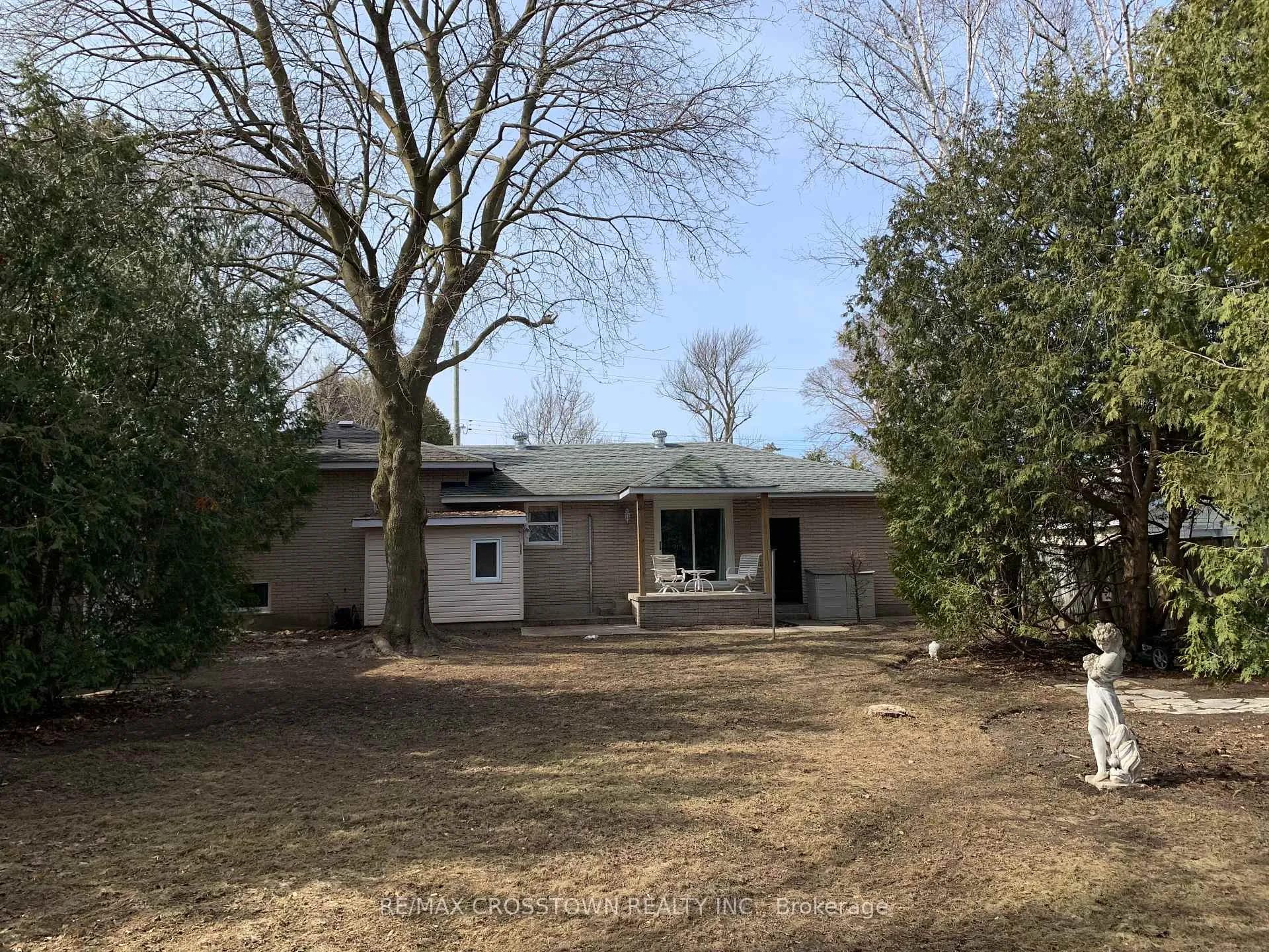 Photo 14 of 259 Superior Street, Clearview, Stayner — HOMEH