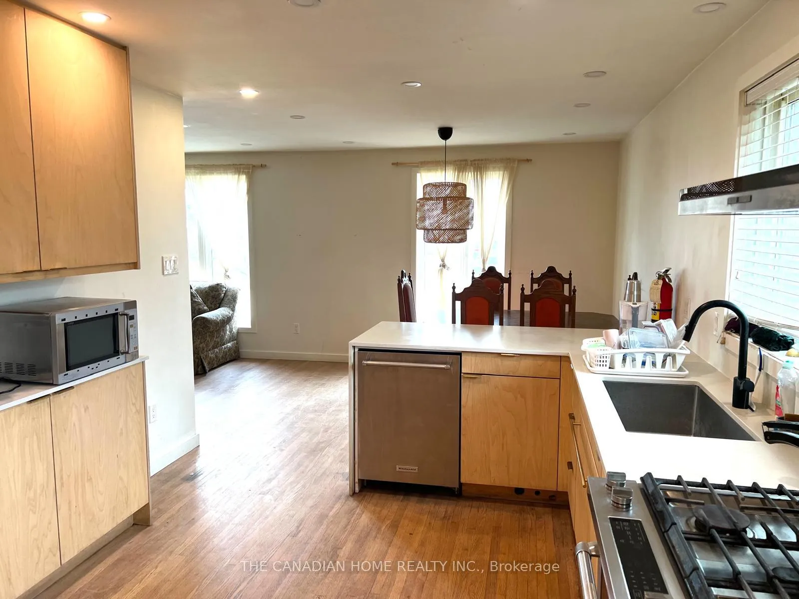 Photo 22 of 223 Rose Street, Barrie, Wellington — HOMEH