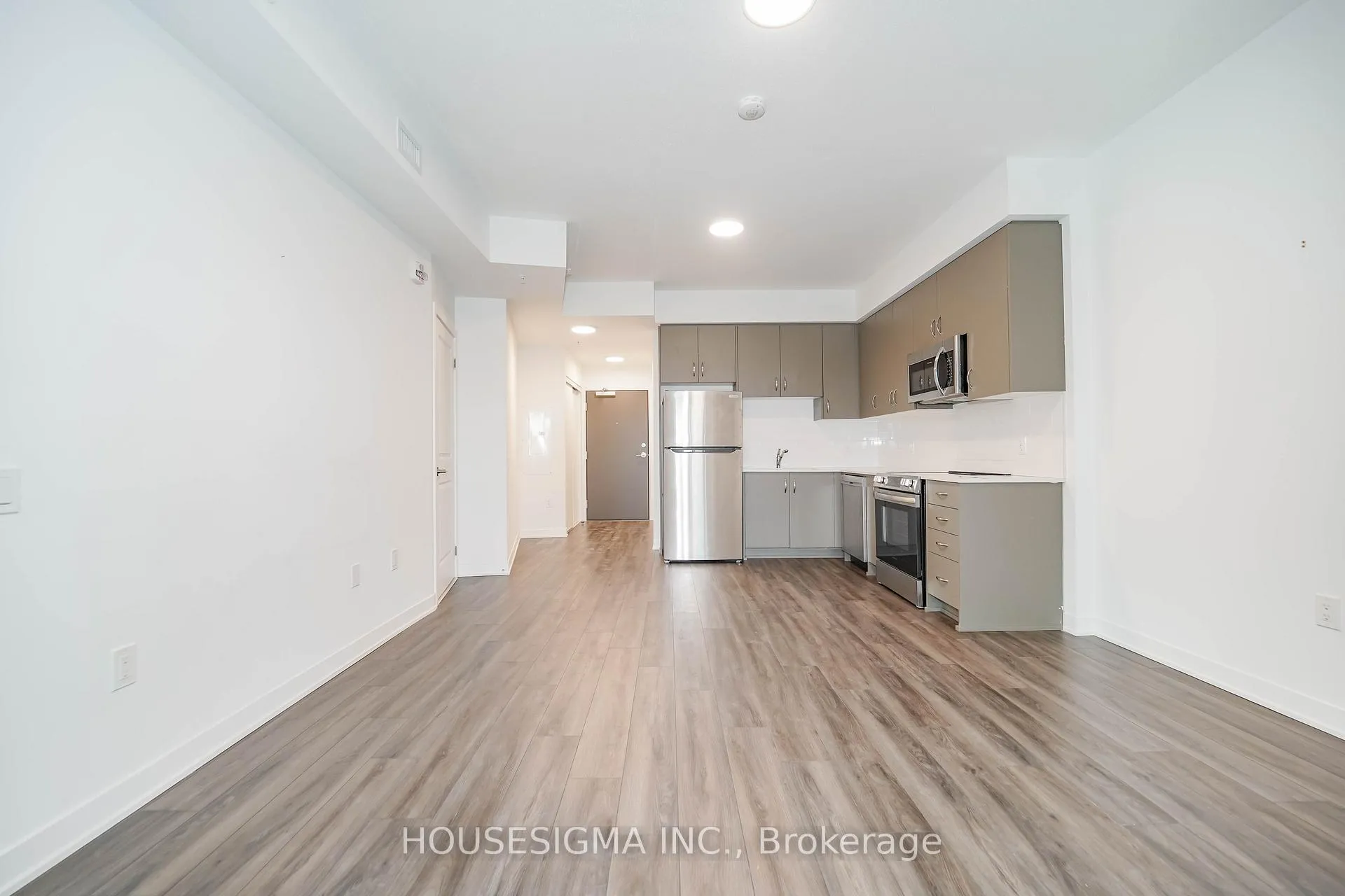 Photo 20 of Unit 329, 385 Arctic Red Drive, Oshawa, Windfields — HOMEH
