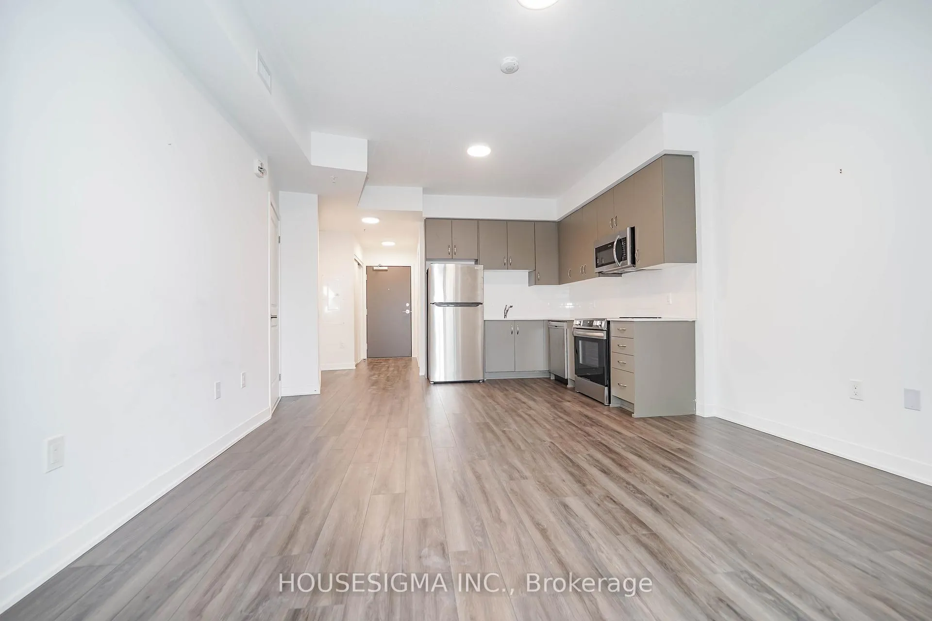Photo 22 of Unit 329, 385 Arctic Red Drive, Oshawa, Windfields — HOMEH