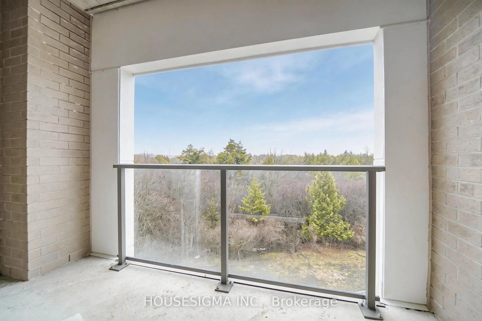 Photo 30 of Unit 329, 385 Arctic Red Drive, Oshawa, Windfields — HOMEH
