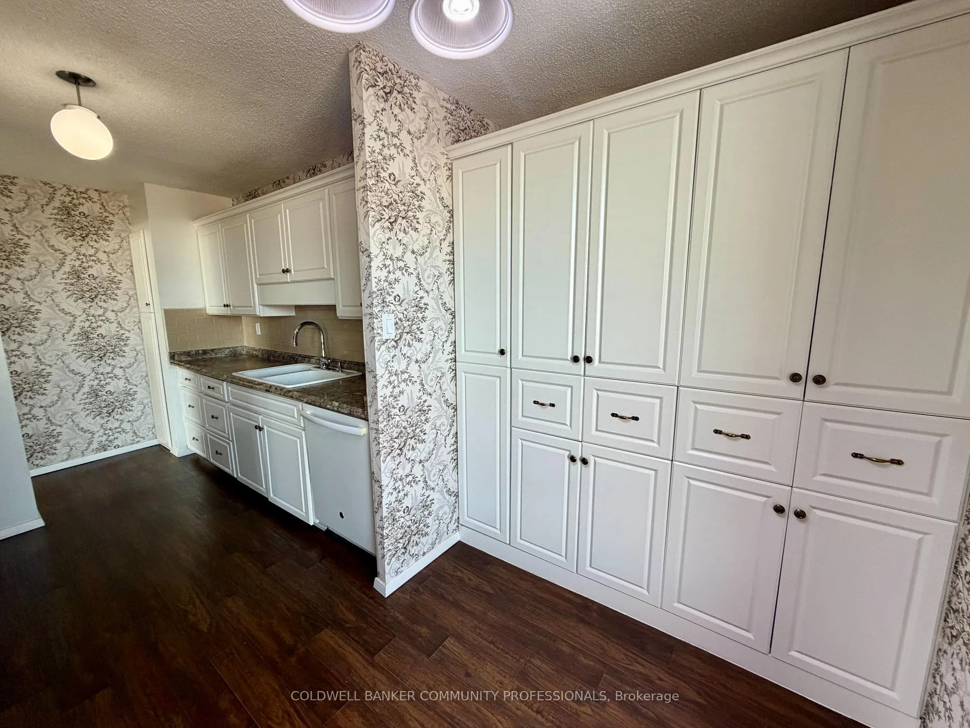 Photo 13 of Unit 1101, 222 Jackson Street W, Hamilton, Durand — HOMEH