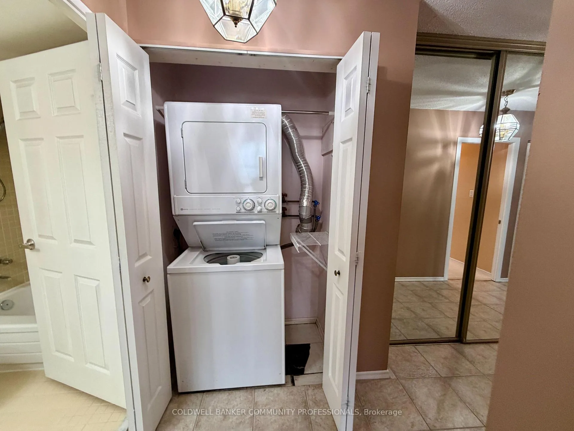 Photo 25 of Unit 1101, 222 Jackson Street W, Hamilton, Durand — HOMEH