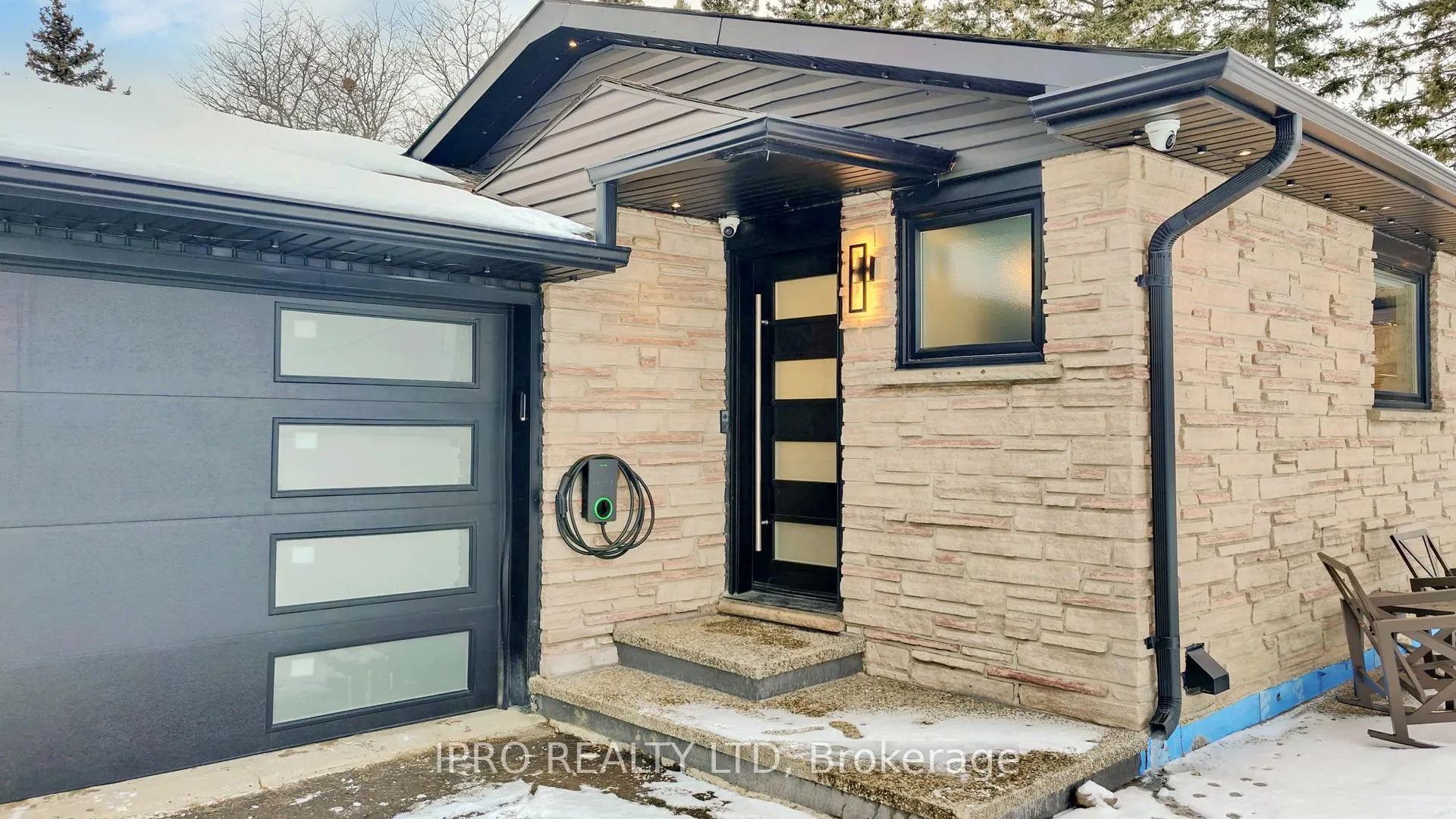Photo 3 of 13890 Kennedy Road N, Caledon, Inglewood — HOMEH