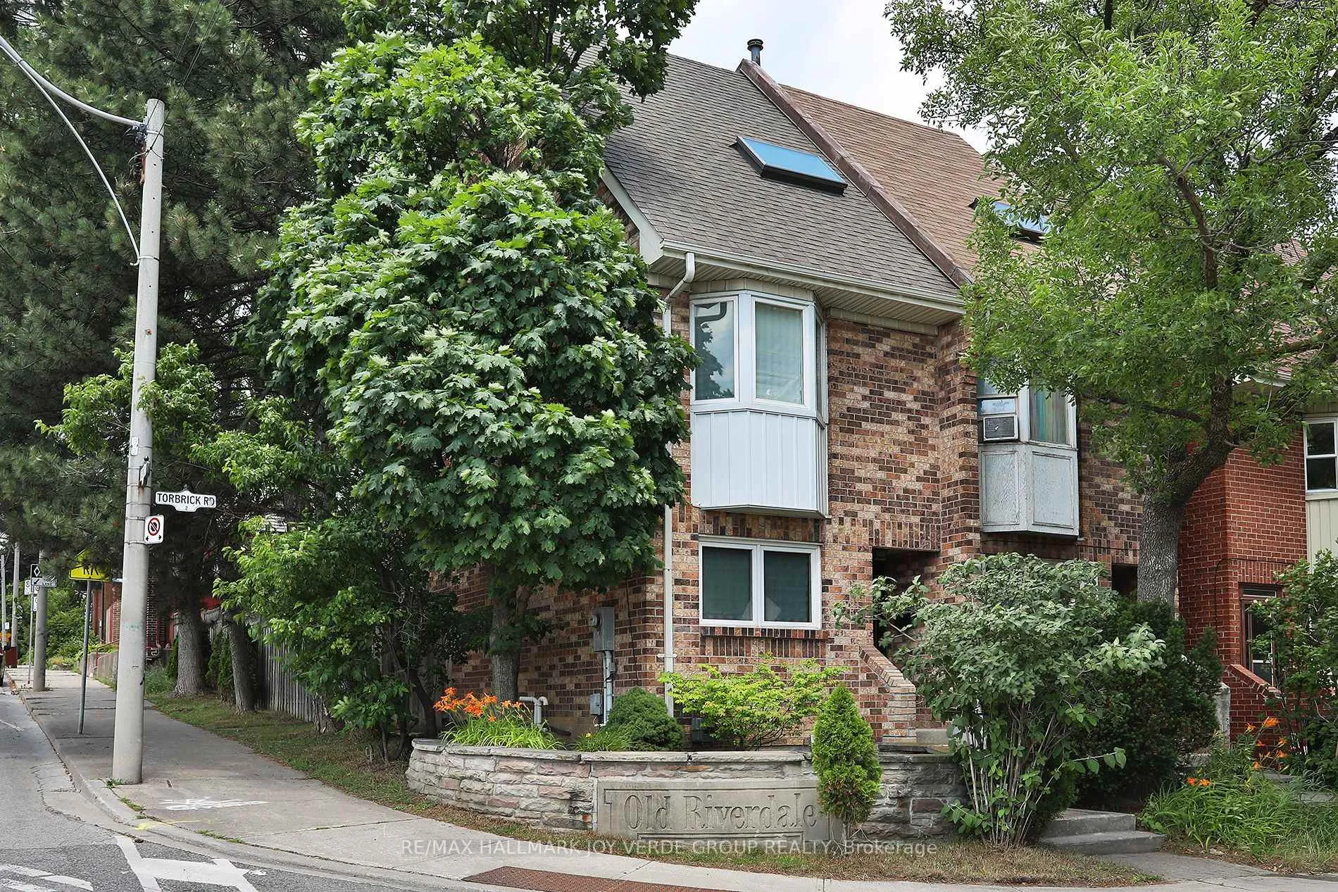 Photo 1 of 2 Torbrick Road, Toronto, Greenwood-Coxwell — HOMEH