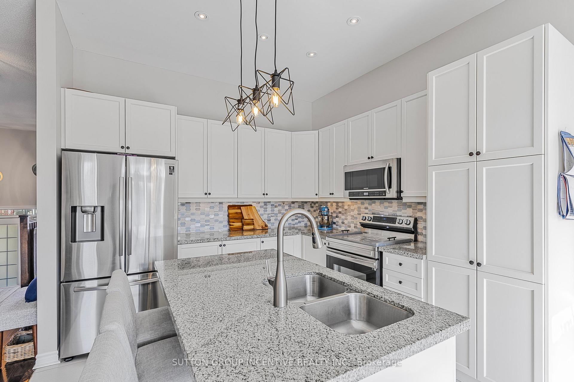 Photo 12 of 61 Collier Crescent, Essa, Angus — HOMEH