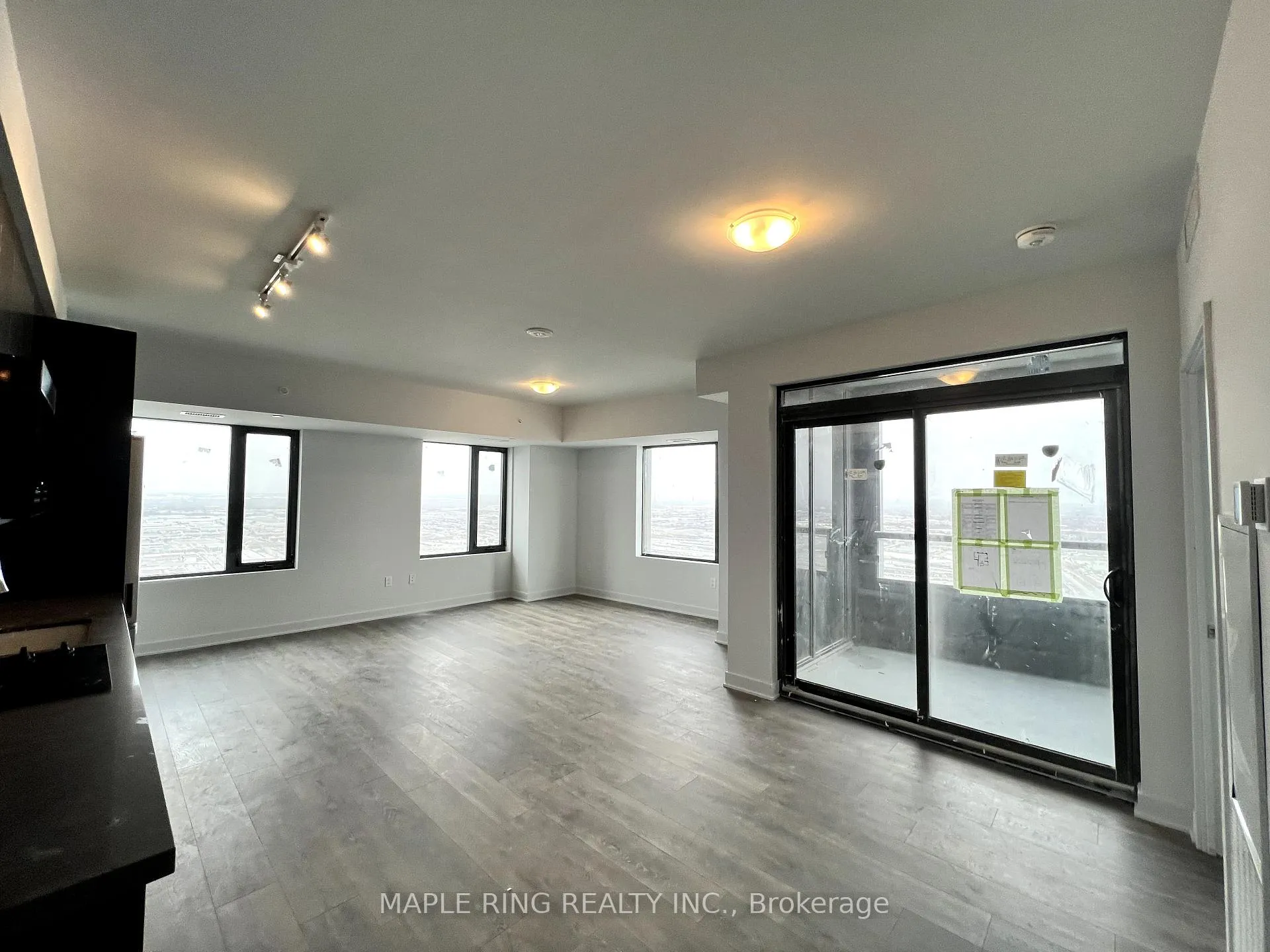 Front of Unit 5107, 2920 Highway 7 Road