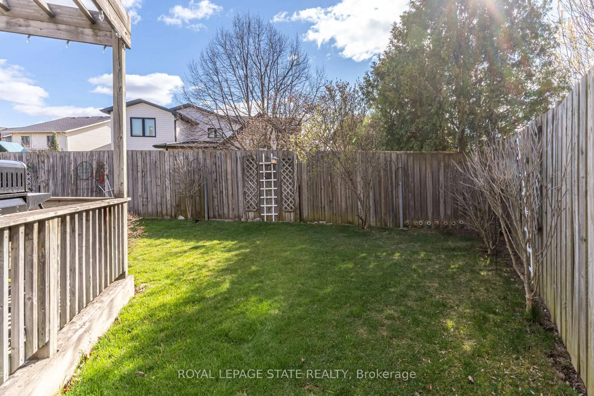 Photo 47 of 1357 Upper Sherman Avenue, Hamilton, Randall — HOMEH