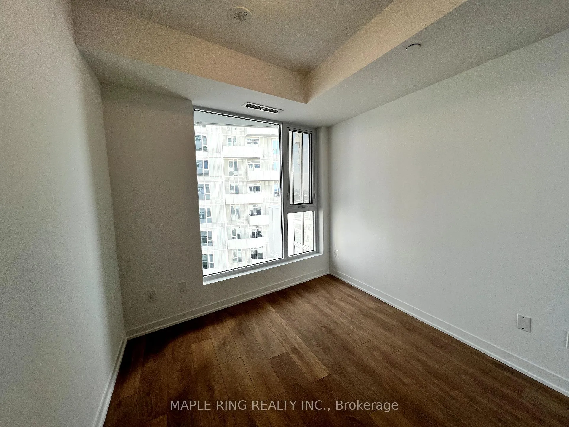Photo 7 of Unit 1132, 498 Caldari Road, Vaughan, Concord — HOMEH