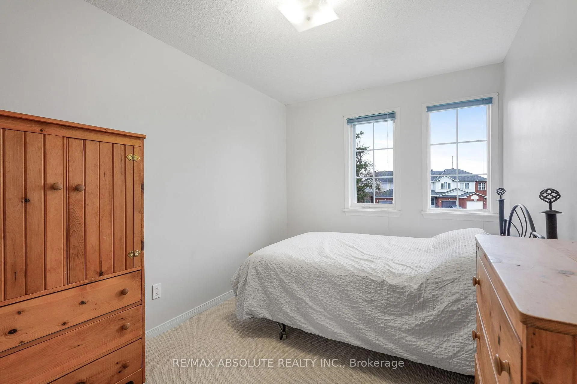 Photo 18 of 11 Foxden Place, Ottawa, Hunt Club Park — HOMEH