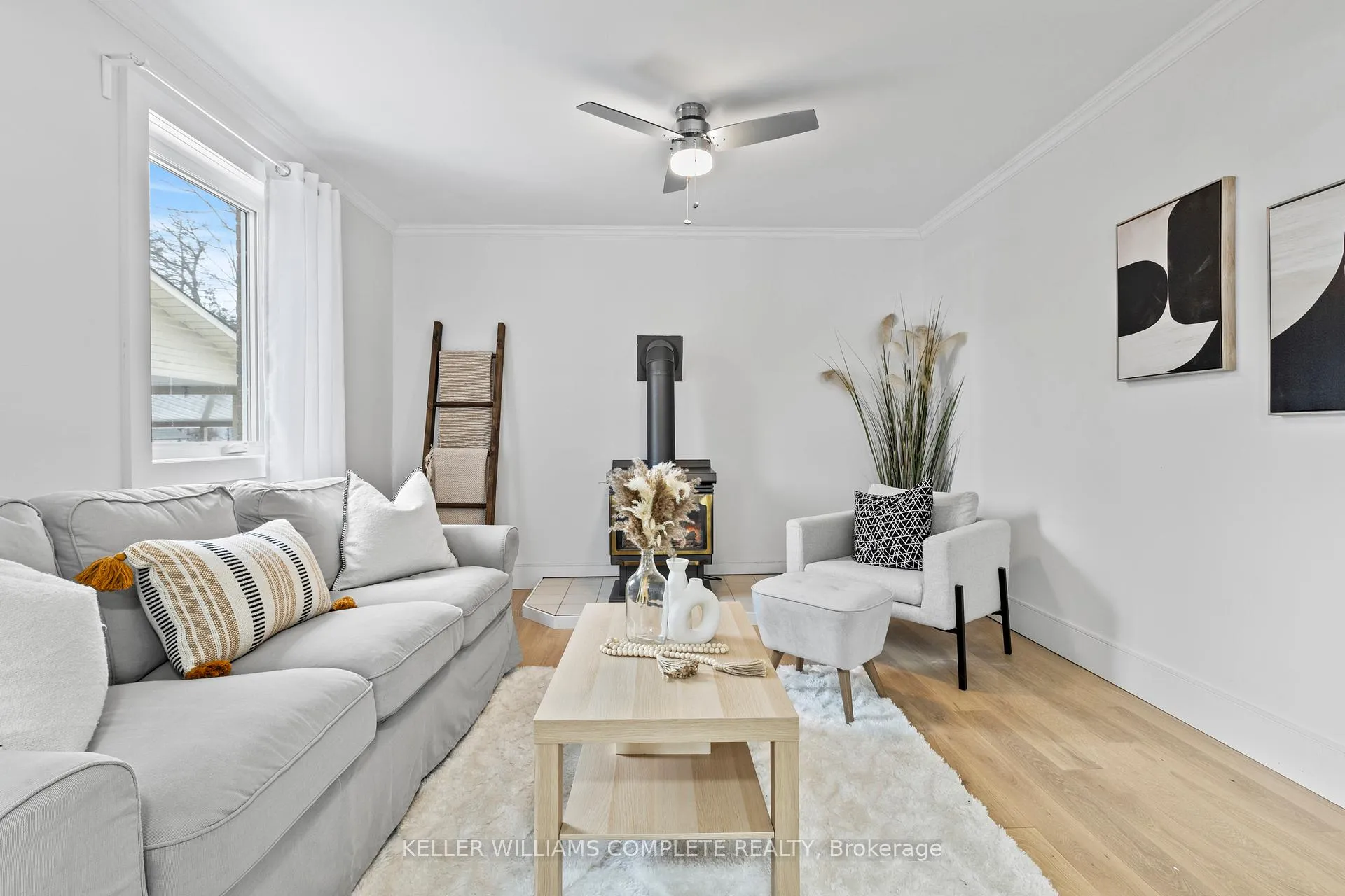 Photo 5 of 30 Ann Street, Hamilton, Dundas — HOMEH