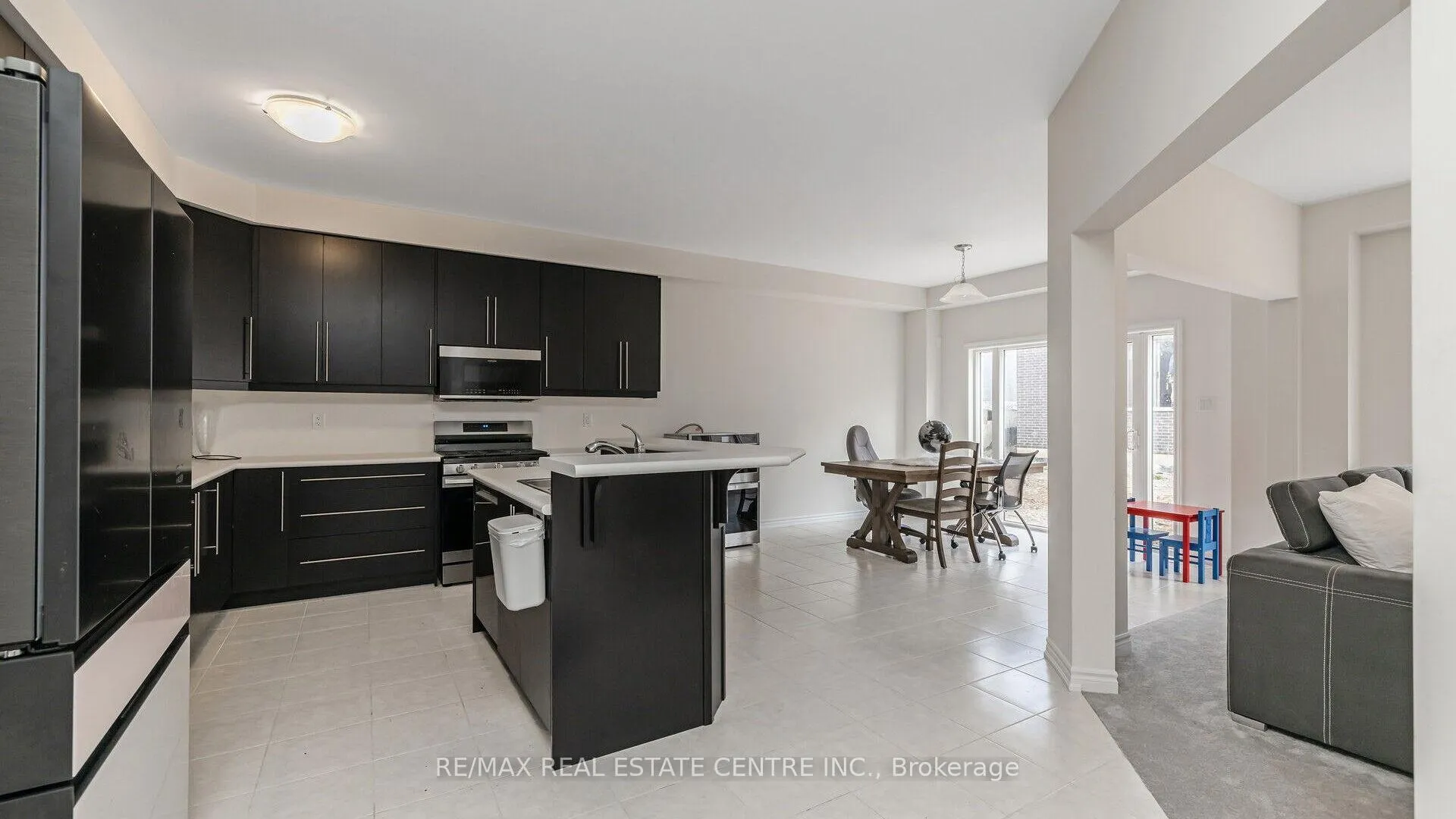 Photo 12 of 53 George Brier Drive E, Brant, Paris — HOMEH