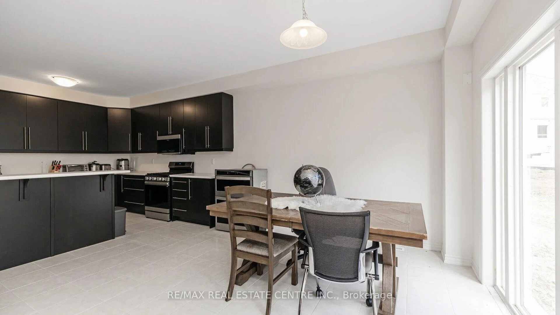 Photo 18 of 53 George Brier Drive E, Brant, Paris — HOMEH