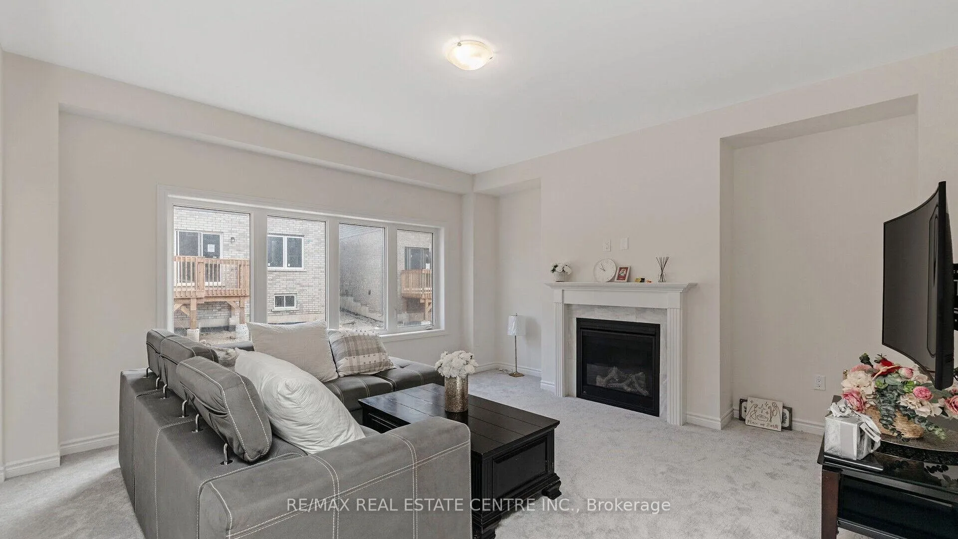 Photo 24 of 53 George Brier Drive E, Brant, Paris — HOMEH