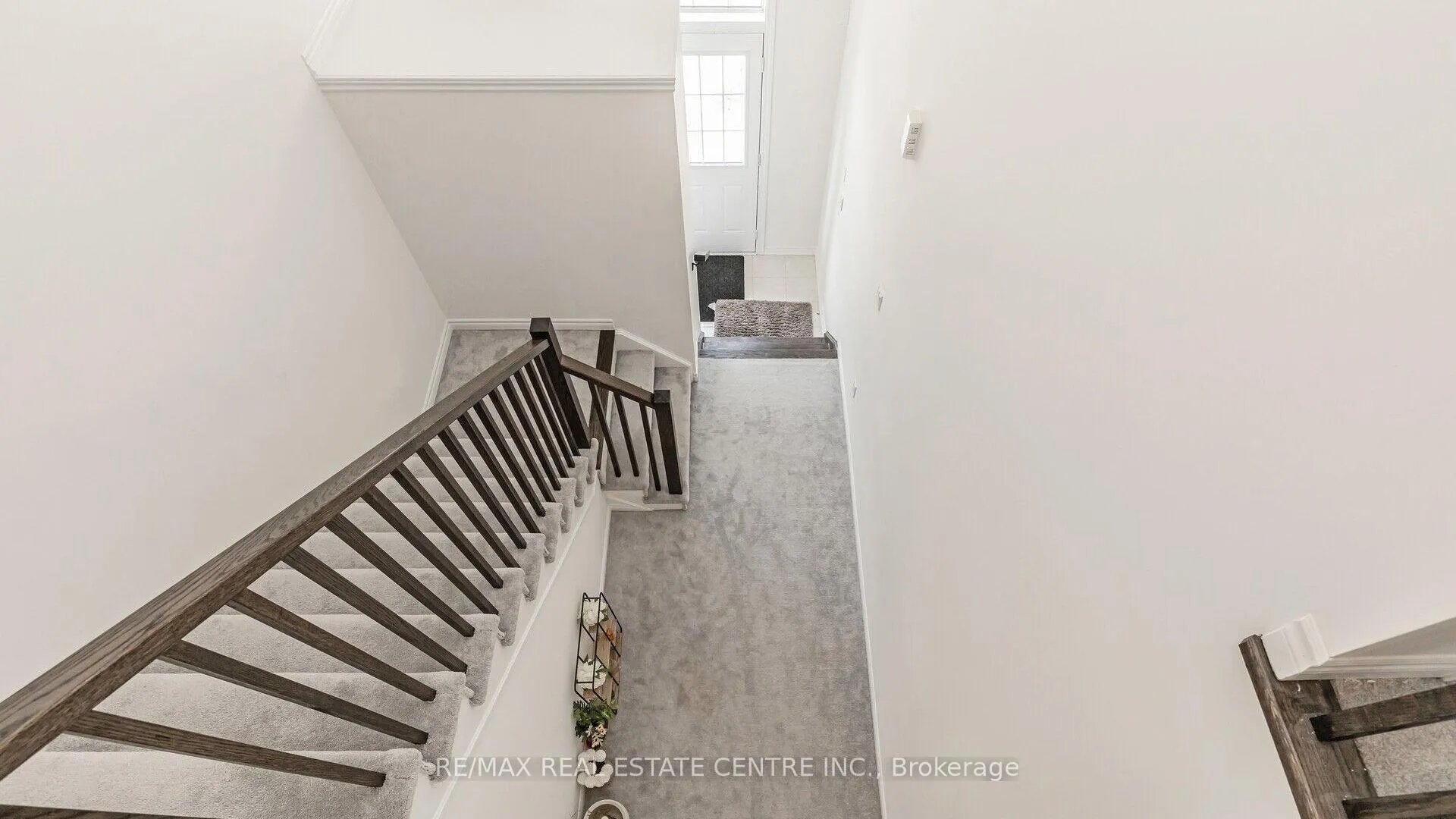 Photo 27 of 53 George Brier Drive E, Brant, Paris — HOMEH