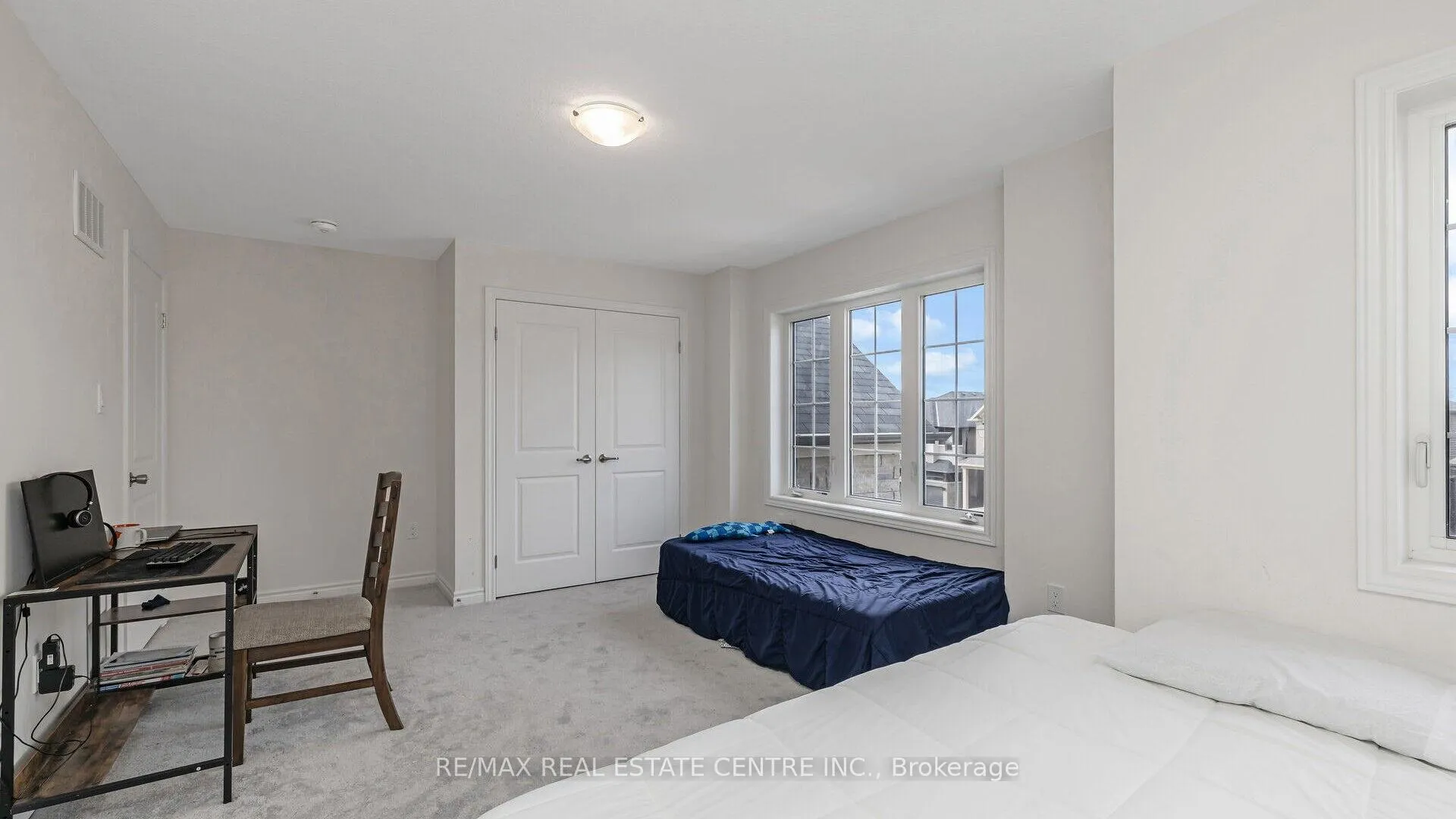 Photo 29 of 53 George Brier Drive E, Brant, Paris — HOMEH