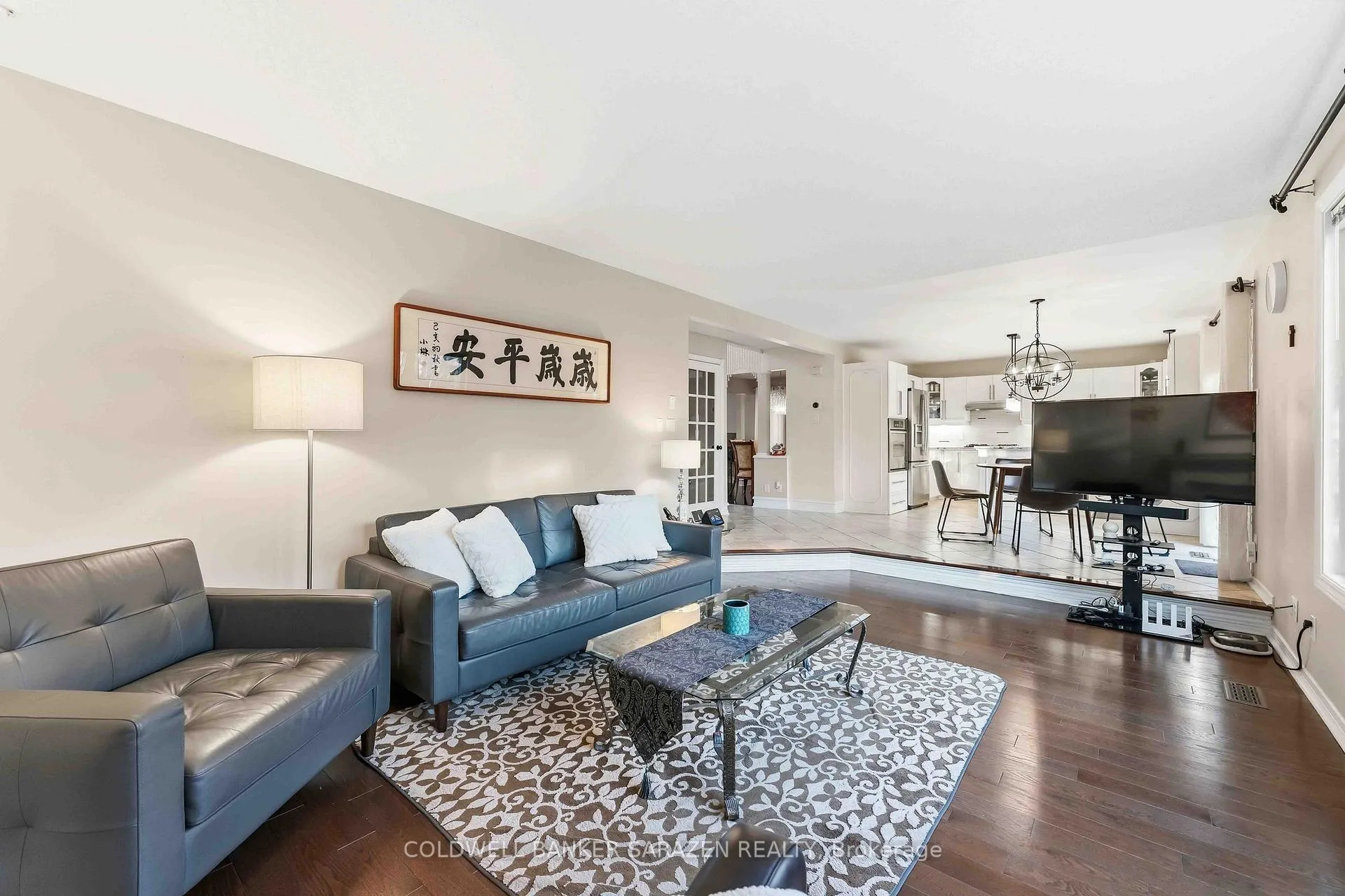 Photo 10 of 734 Rolling River Crescent, Ottawa, Riverside South/Gloucester Glen — HOMEH