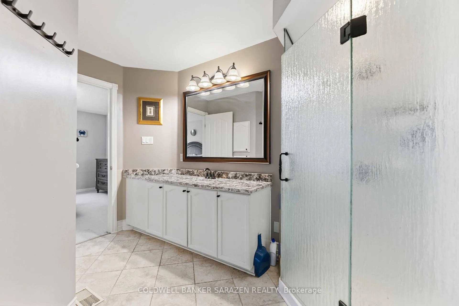 Photo 18 of 734 Rolling River Crescent, Ottawa, Riverside South/Gloucester Glen — HOMEH