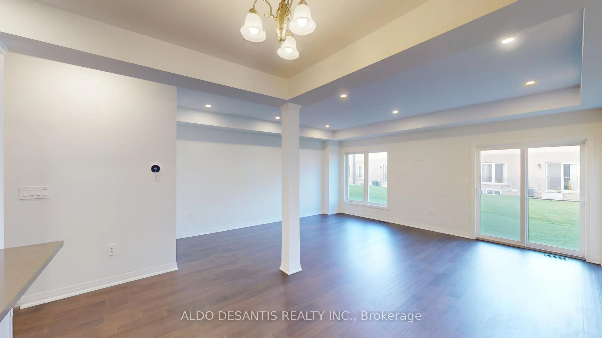 Photo 10 of 214 Rockledge Drive, Hamilton, Hannon — HOMEH