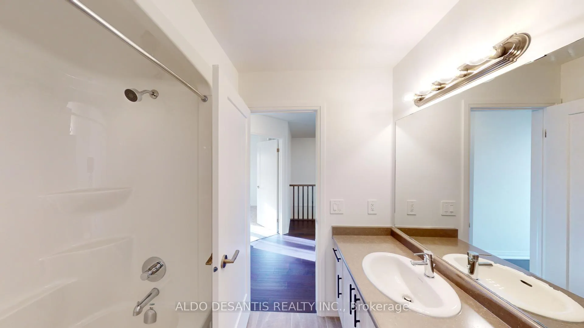 Photo 14 of 214 Rockledge Drive, Hamilton, Hannon — HOMEH