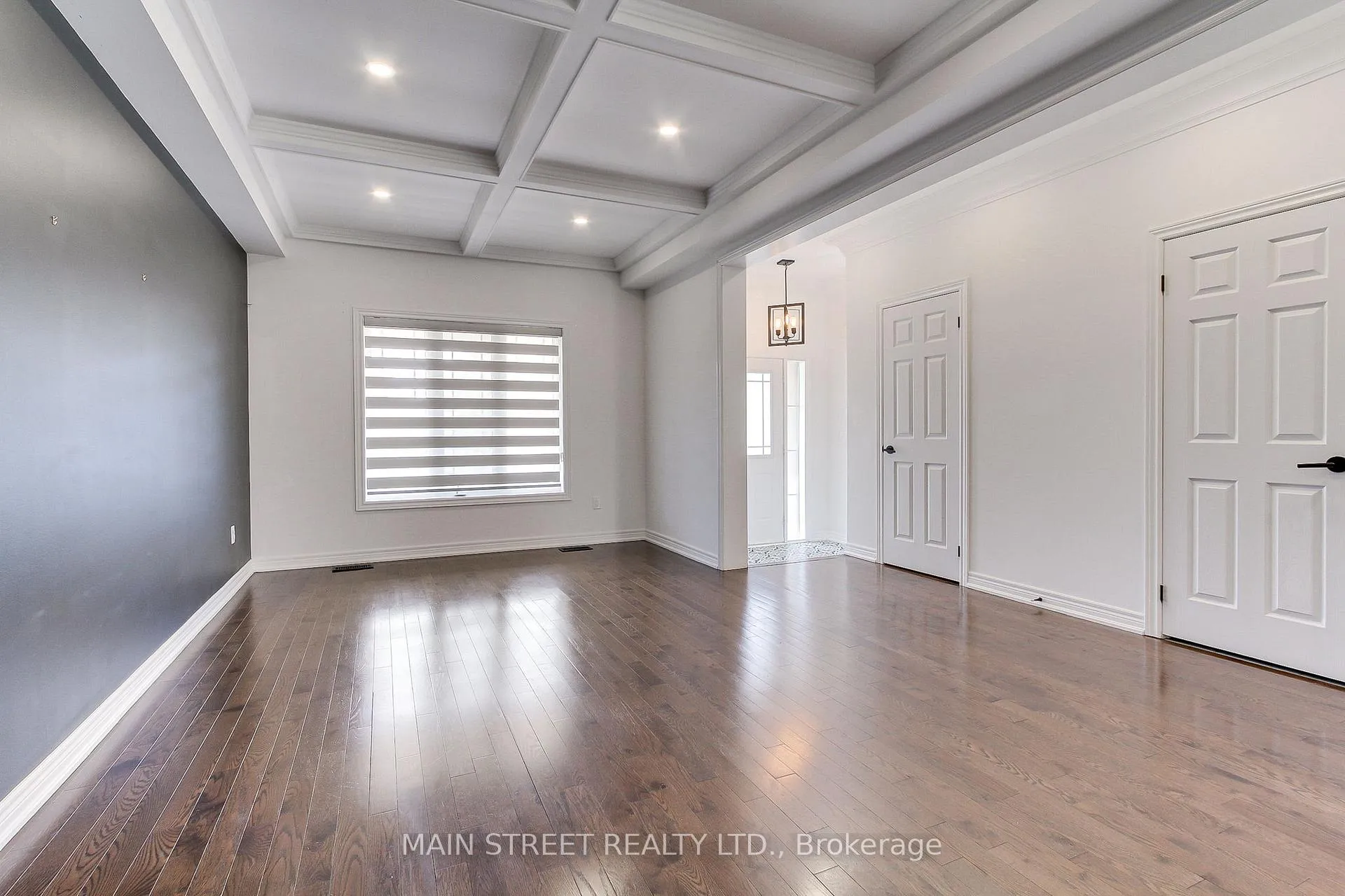 Photo 8 of 1386 Dallman Street, Innisfil, Lefroy — HOMEH