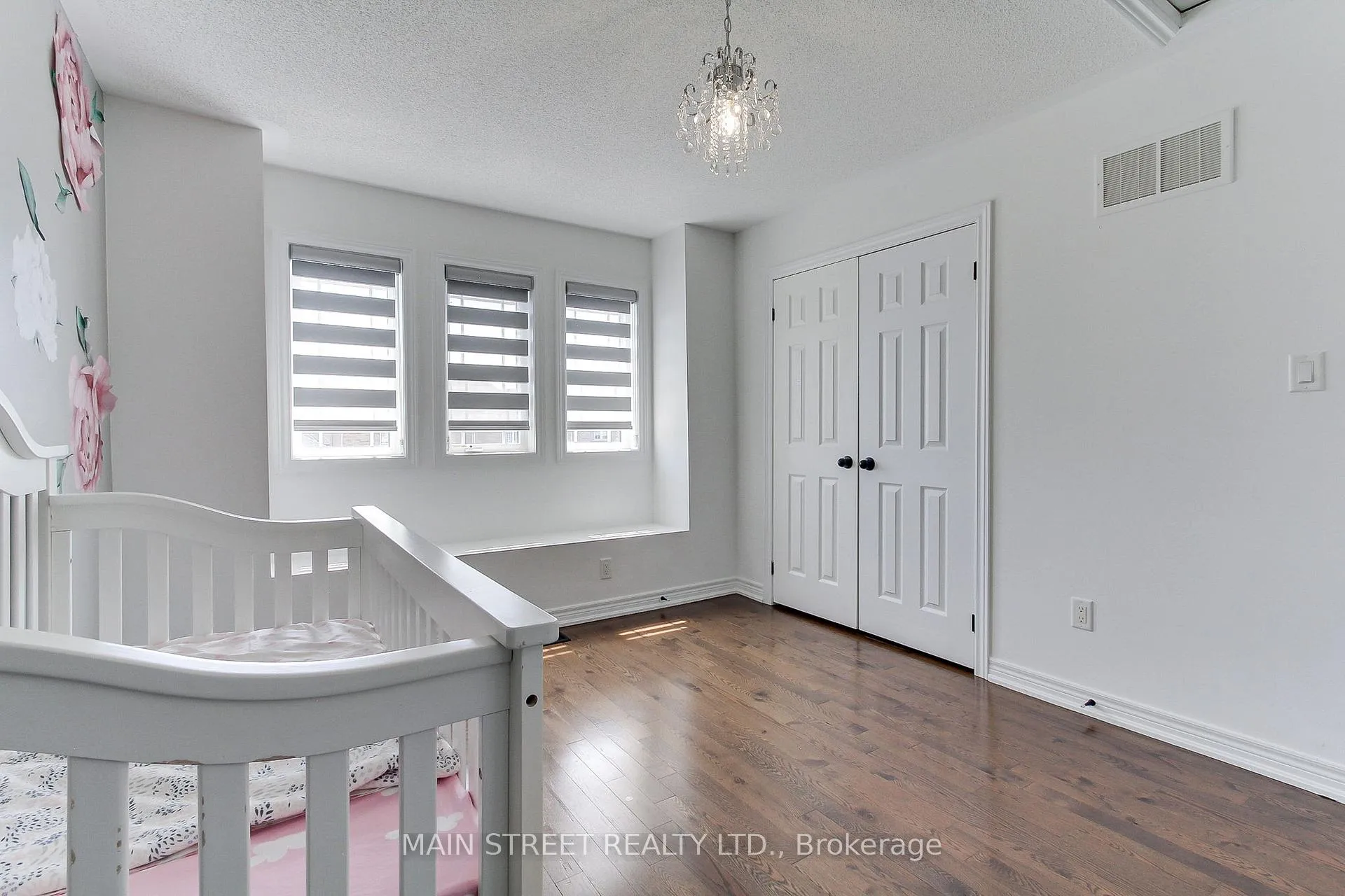 Photo 39 of 1386 Dallman Street, Innisfil, Lefroy — HOMEH