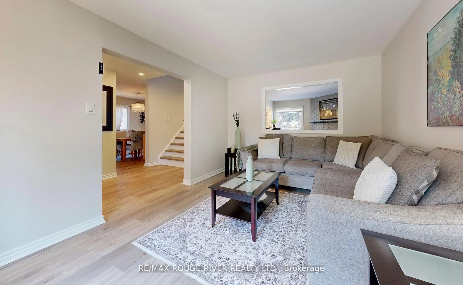 Photo 5 of 13 Dagwell Crescent, Ajax, Central West — HOMEH