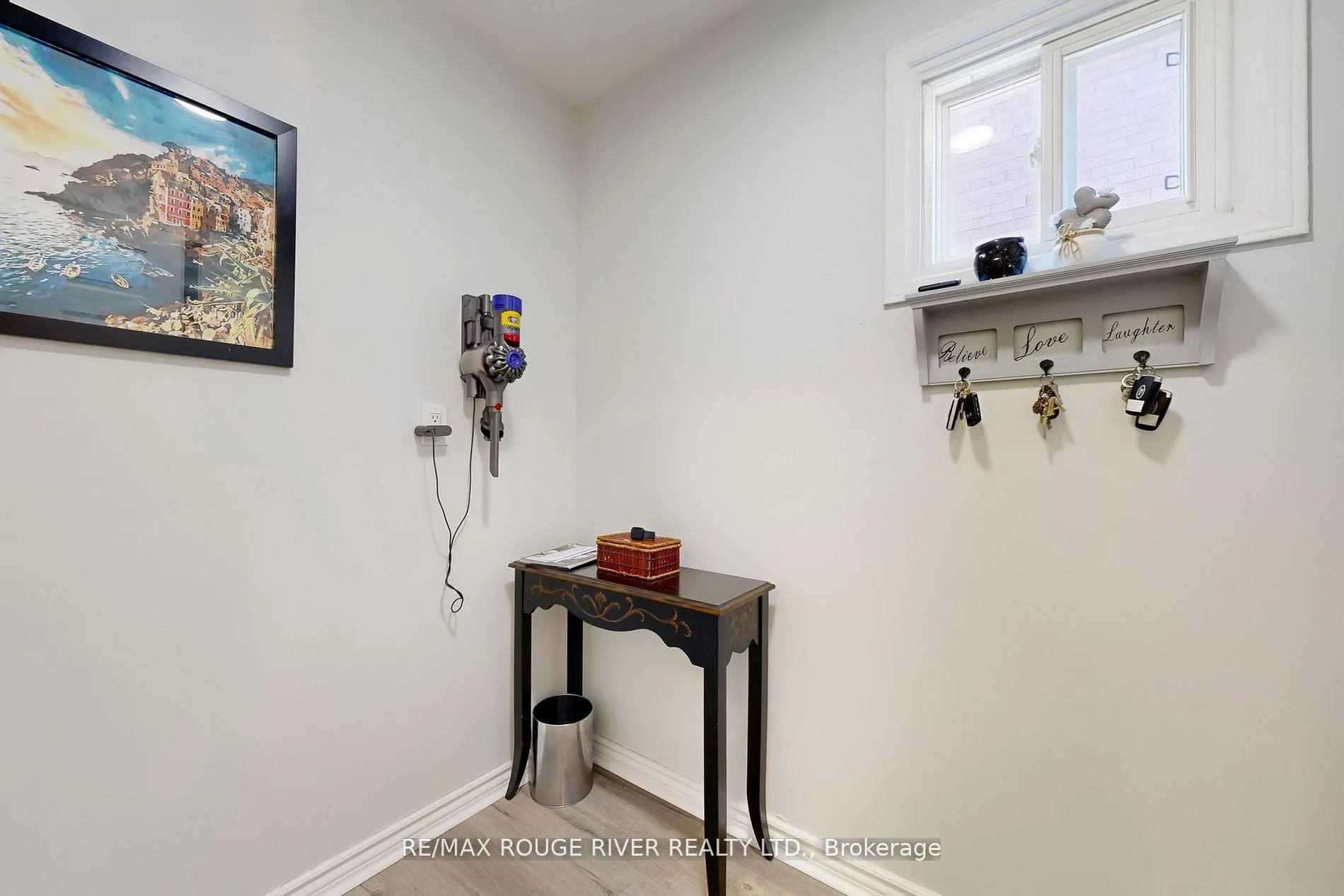 Photo 20 of 13 Dagwell Crescent, Ajax, Central West — HOMEH