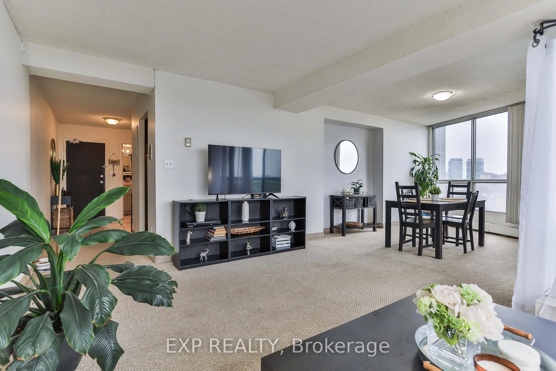Photo 13 of Unit 1102, 150 Charlton Avenue E, Hamilton, Corktown — HOMEH