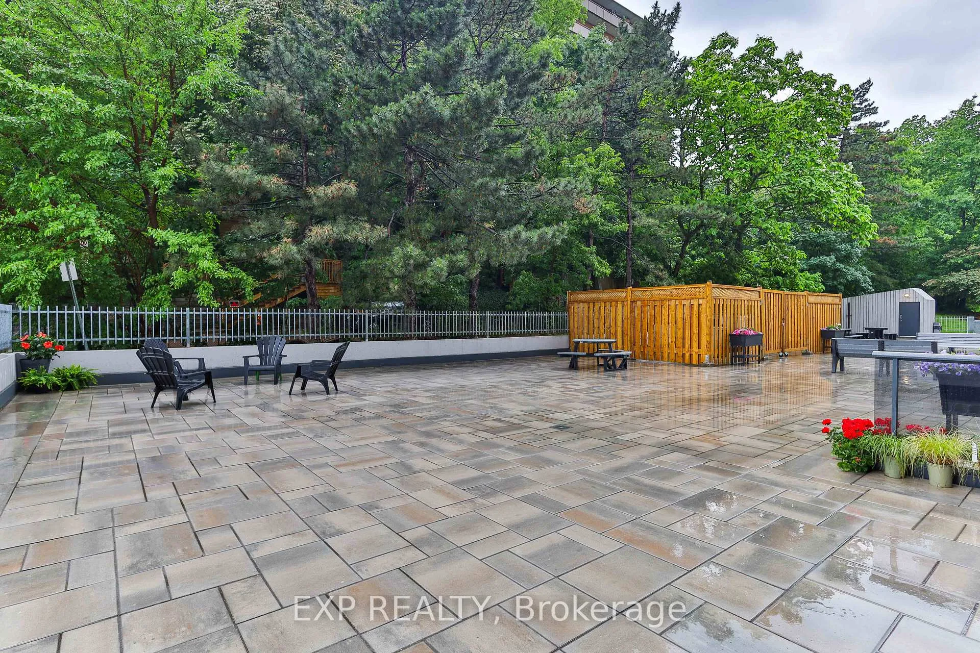 Photo 35 of Unit 1102, 150 Charlton Avenue E, Hamilton, Corktown — HOMEH