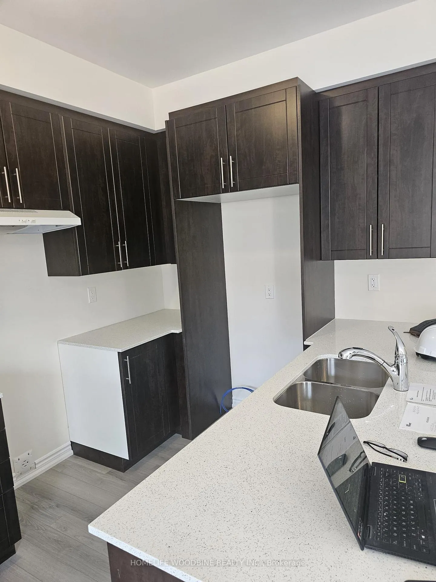 Photo 2 of Unit 44, 30 Chiffon Street, Vaughan, Steeles West Industrial — HOMEH