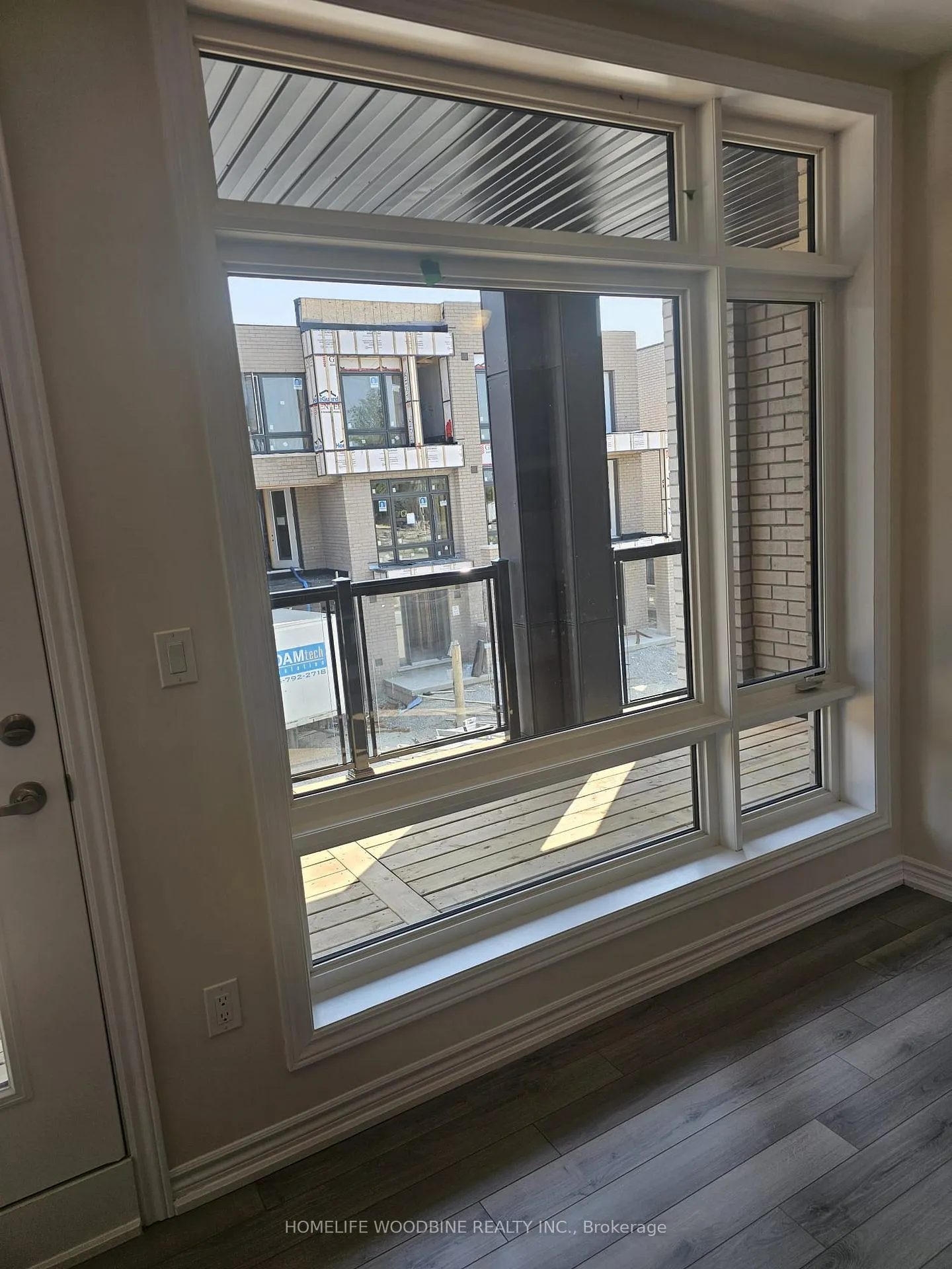 Photo 5 of Unit 44, 30 Chiffon Street, Vaughan, Steeles West Industrial — HOMEH