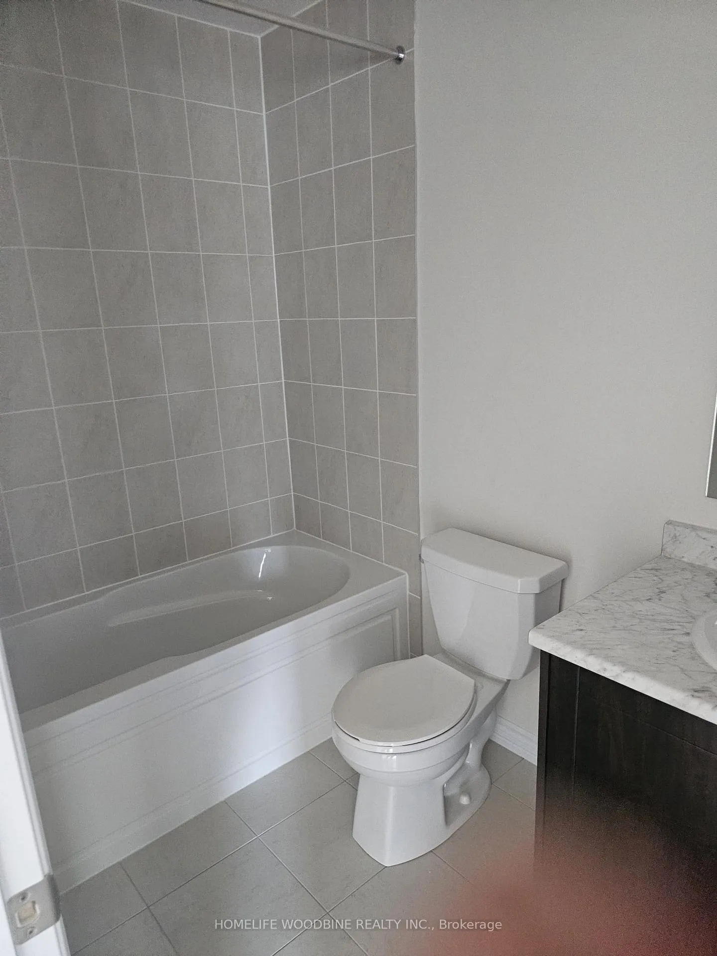 Photo 7 of Unit 44, 30 Chiffon Street, Vaughan, Steeles West Industrial — HOMEH
