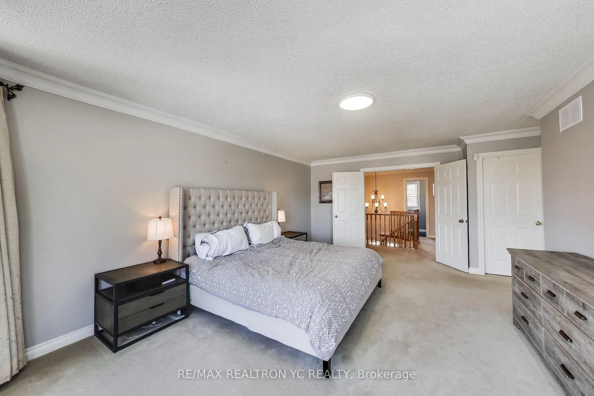 Photo 18 of 896 Darwin Drive, Pickering, Dunbarton — HOMEH