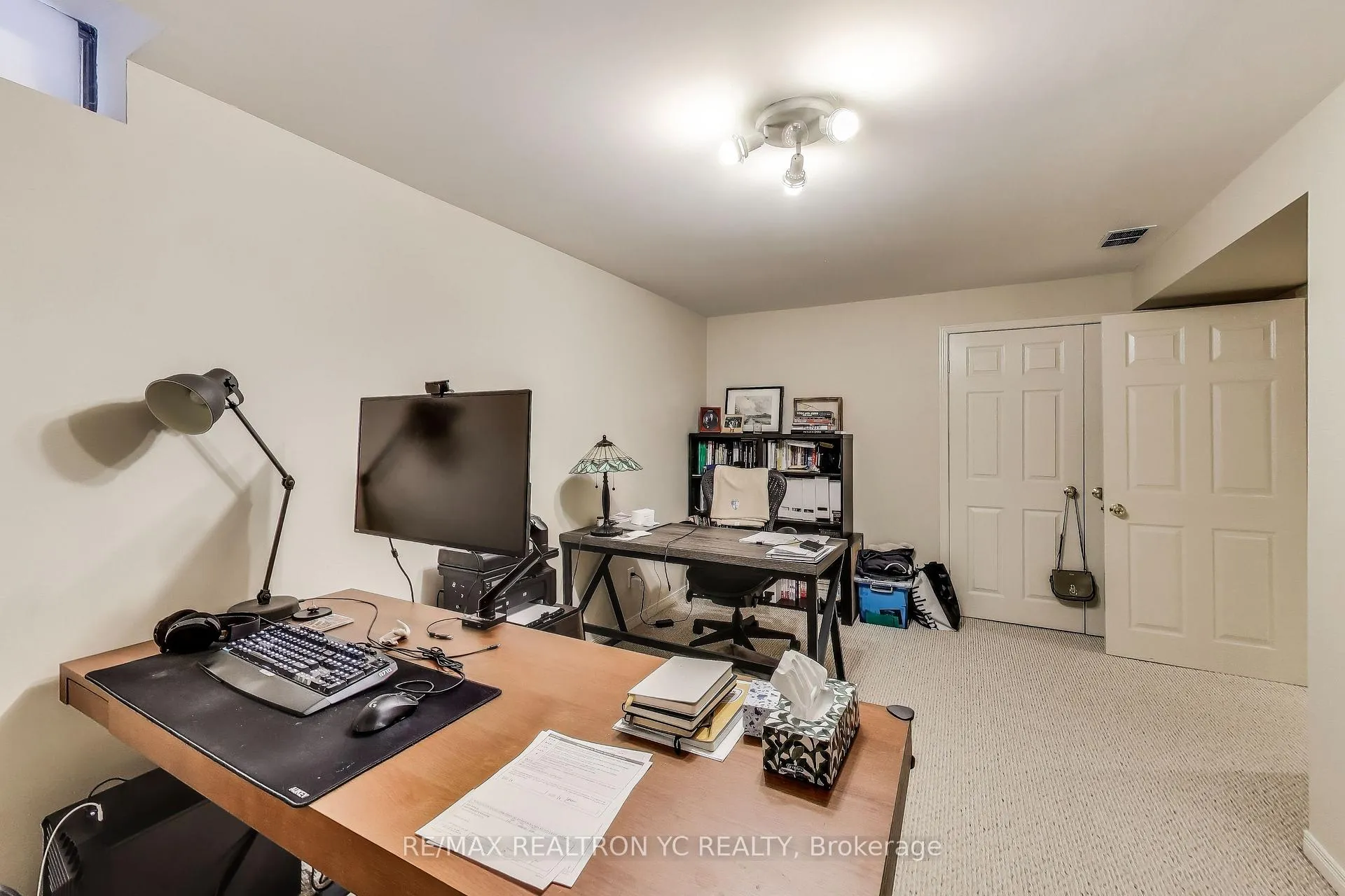 Photo 32 of 896 Darwin Drive, Pickering, Dunbarton — HOMEH