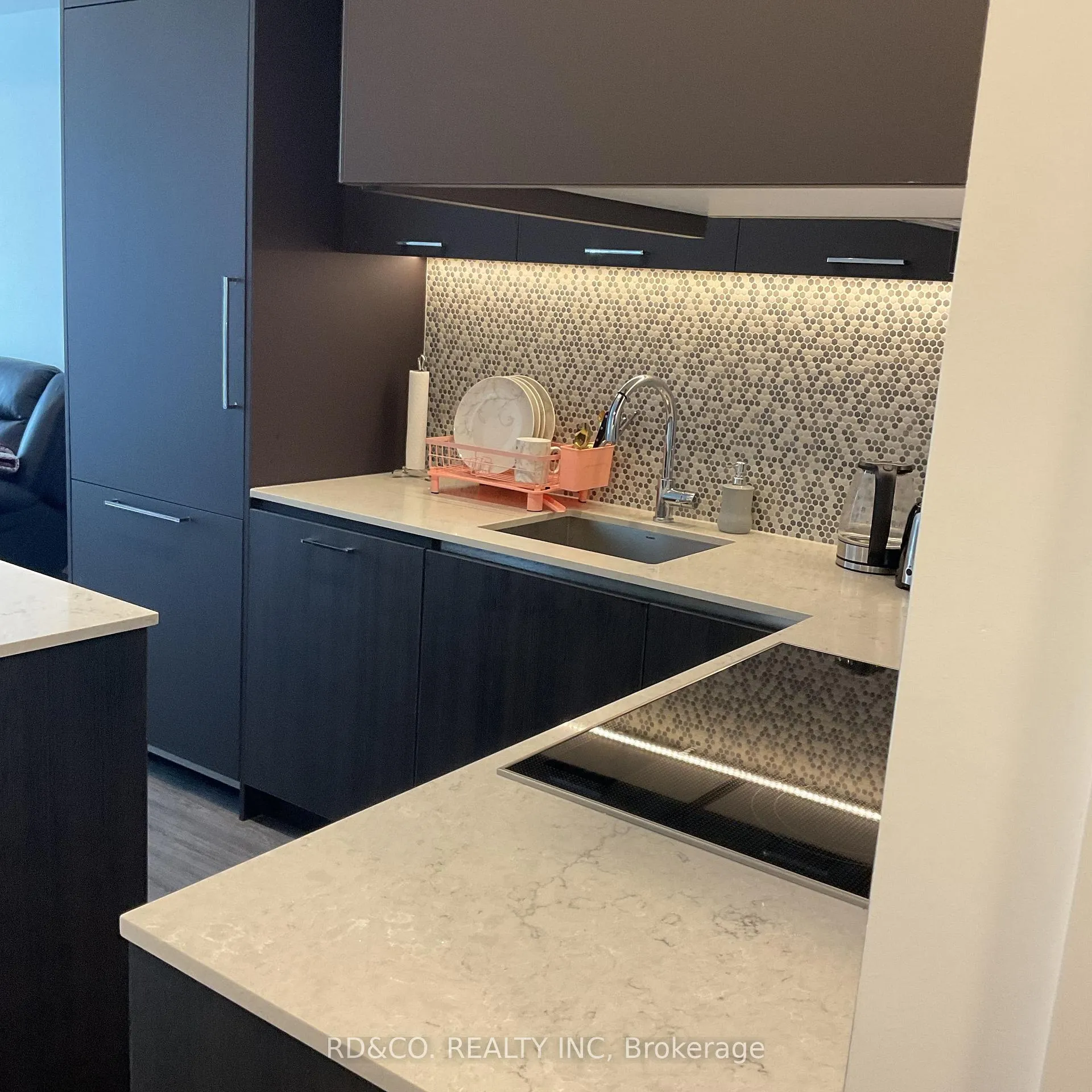 Photo 5 of Unit 216, 8188 Yonge Street, Vaughan, Uplands — HOMEH