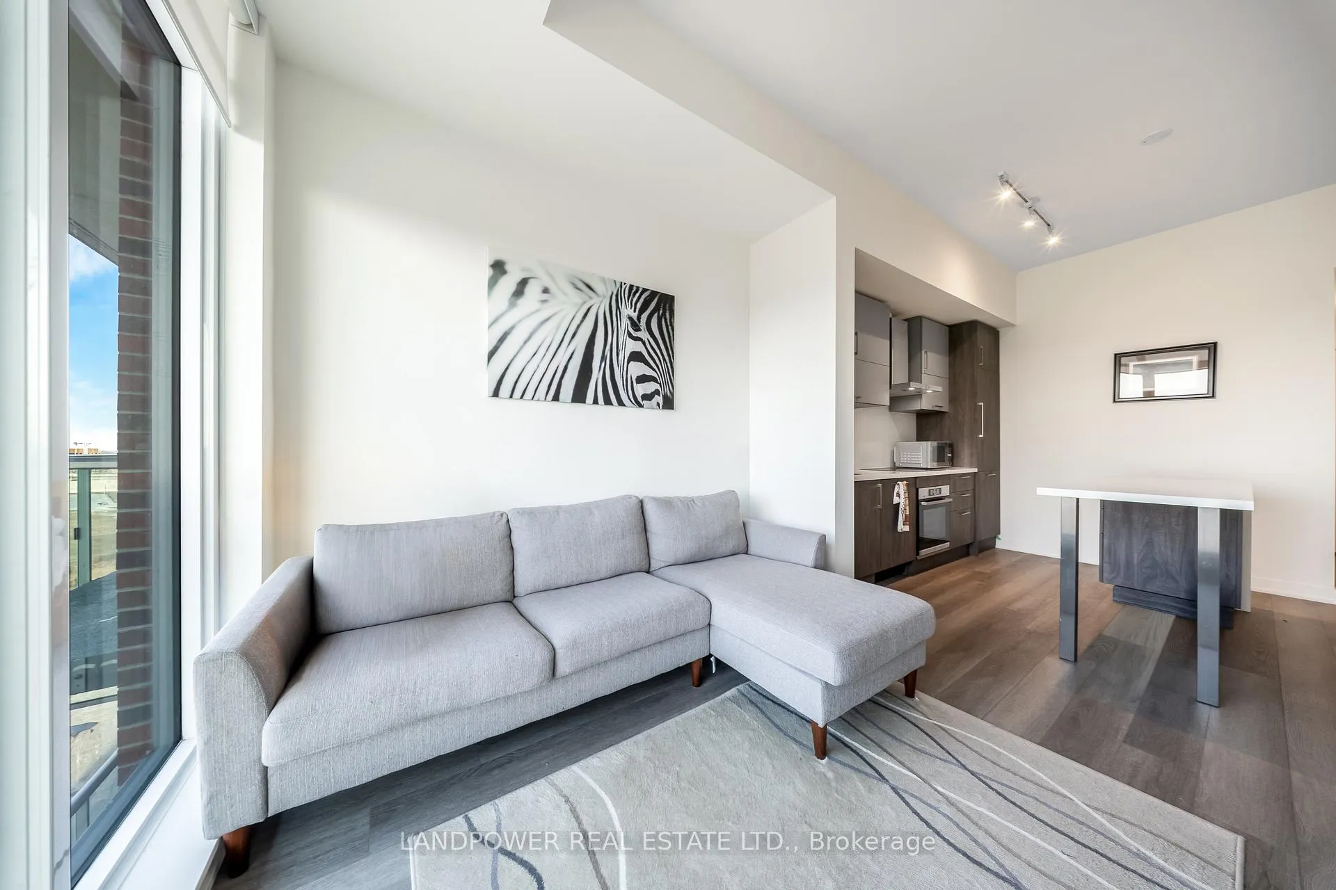 Photo 8 of Unit 1809, 292 Verdale Crossing, Markham, Unionville — HOMEH