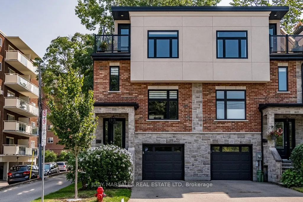 Photo 1 of 255 Park Street S, Hamilton, Durand — HOMEH