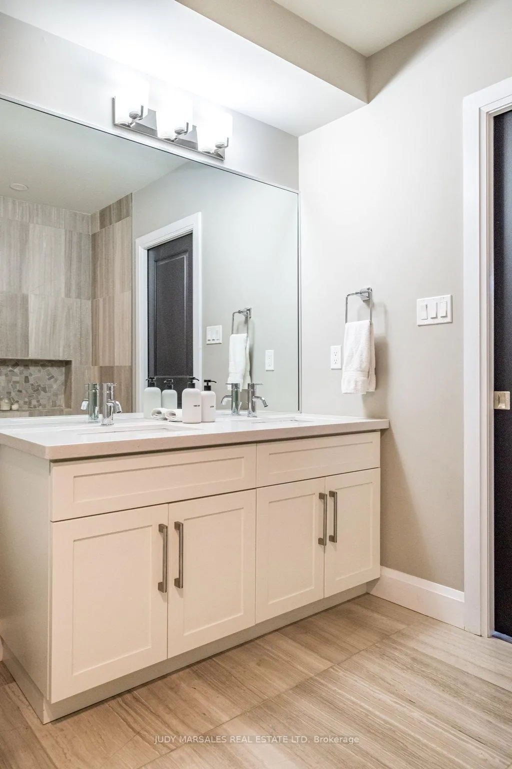 Photo 27 of 255 Park Street S, Hamilton, Durand — HOMEH
