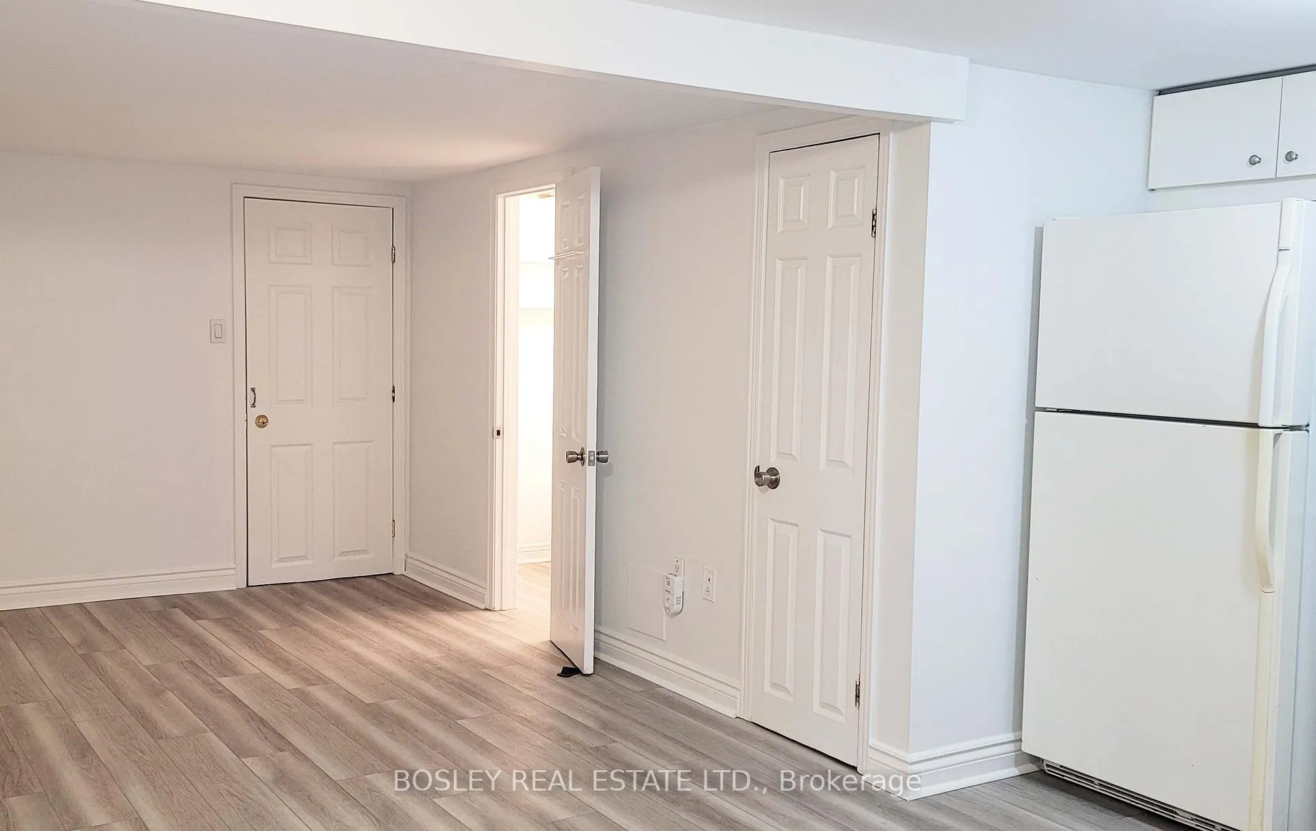Photo 4 of Unit Bsmt, 8 Sammon Avenue, Toronto, Danforth Village-East York — HOMEH