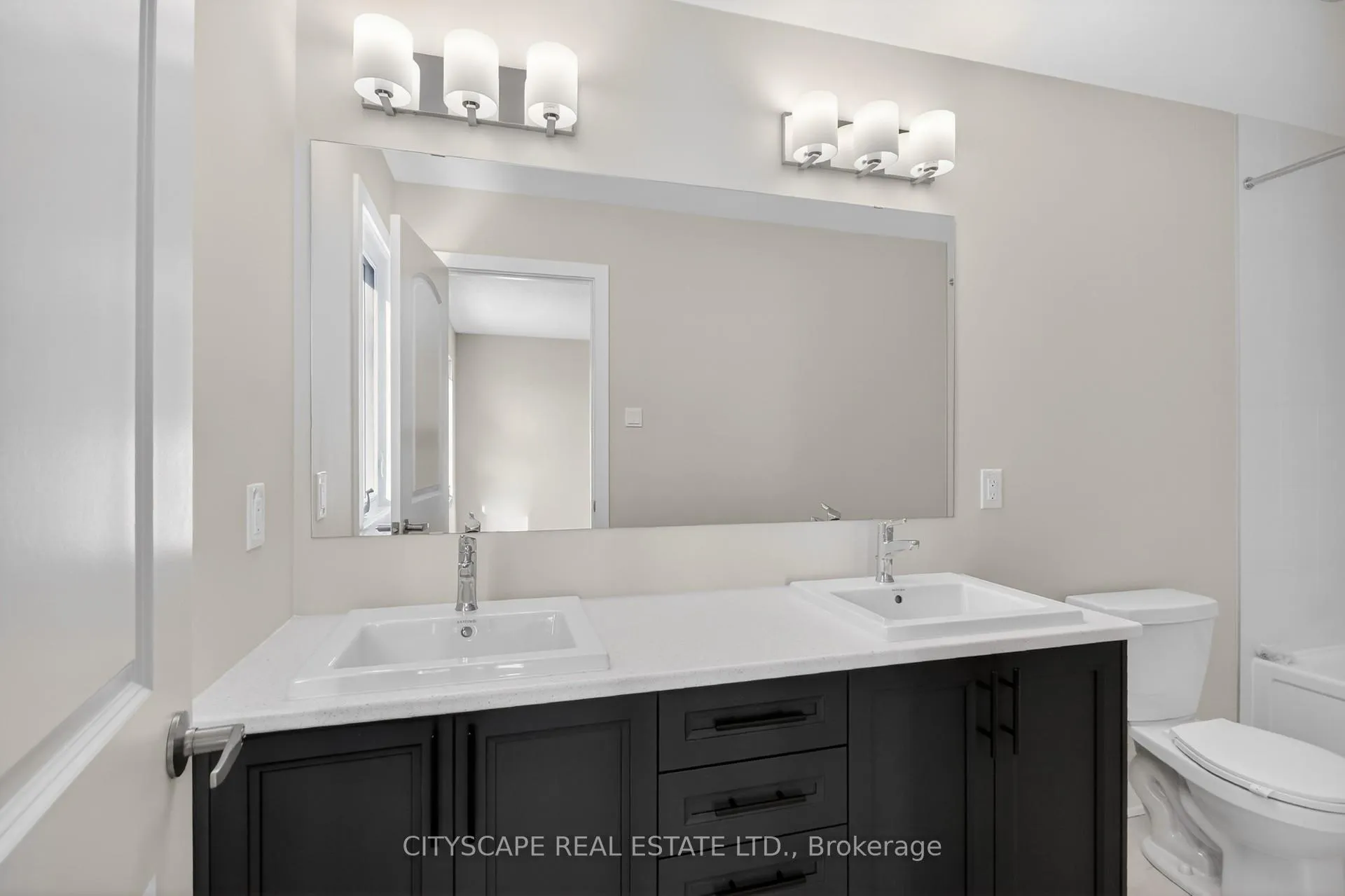 Photo 13 of 544 Promontory Place, Ottawa, Barrhaven - Half Moon Bay — HOMEH