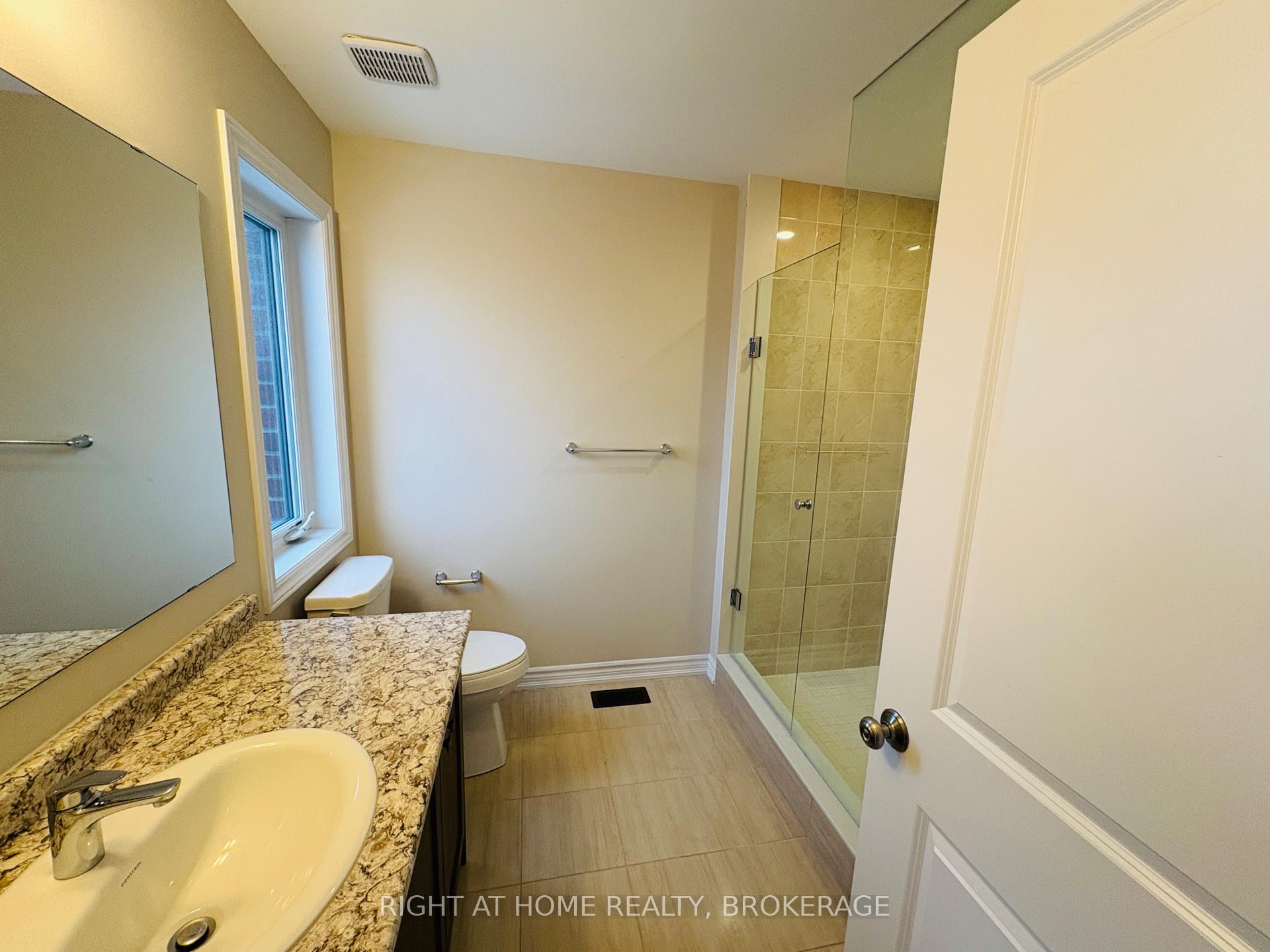 Photo 20 of 54 Douet Lane, Ajax, South East — HOMEH